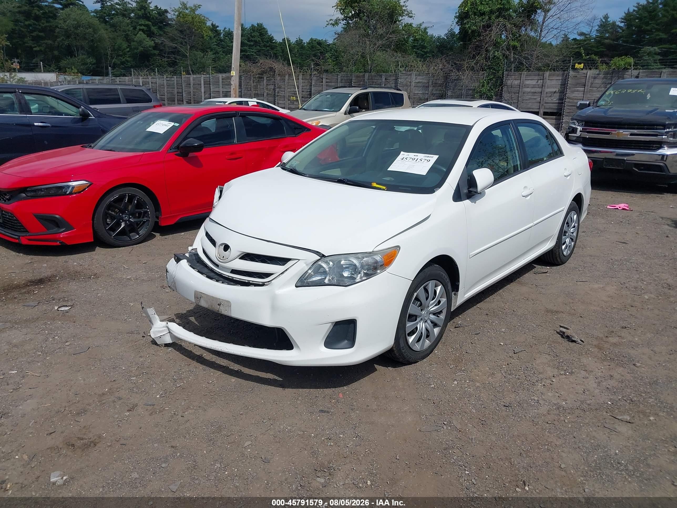 2012 Toyota Corolla Le White vin: 2T1BU4EE8CC900356