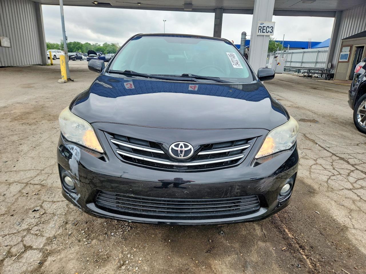 2013 Toyota Corolla Le Black vin: 2T1BU4EE8DC011123