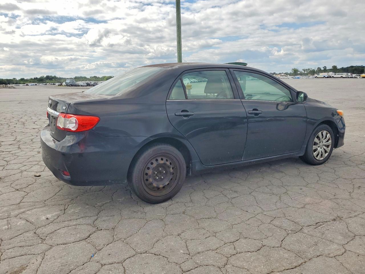 2013 Toyota Corolla Le Black vin: 2T1BU4EE8DC016774