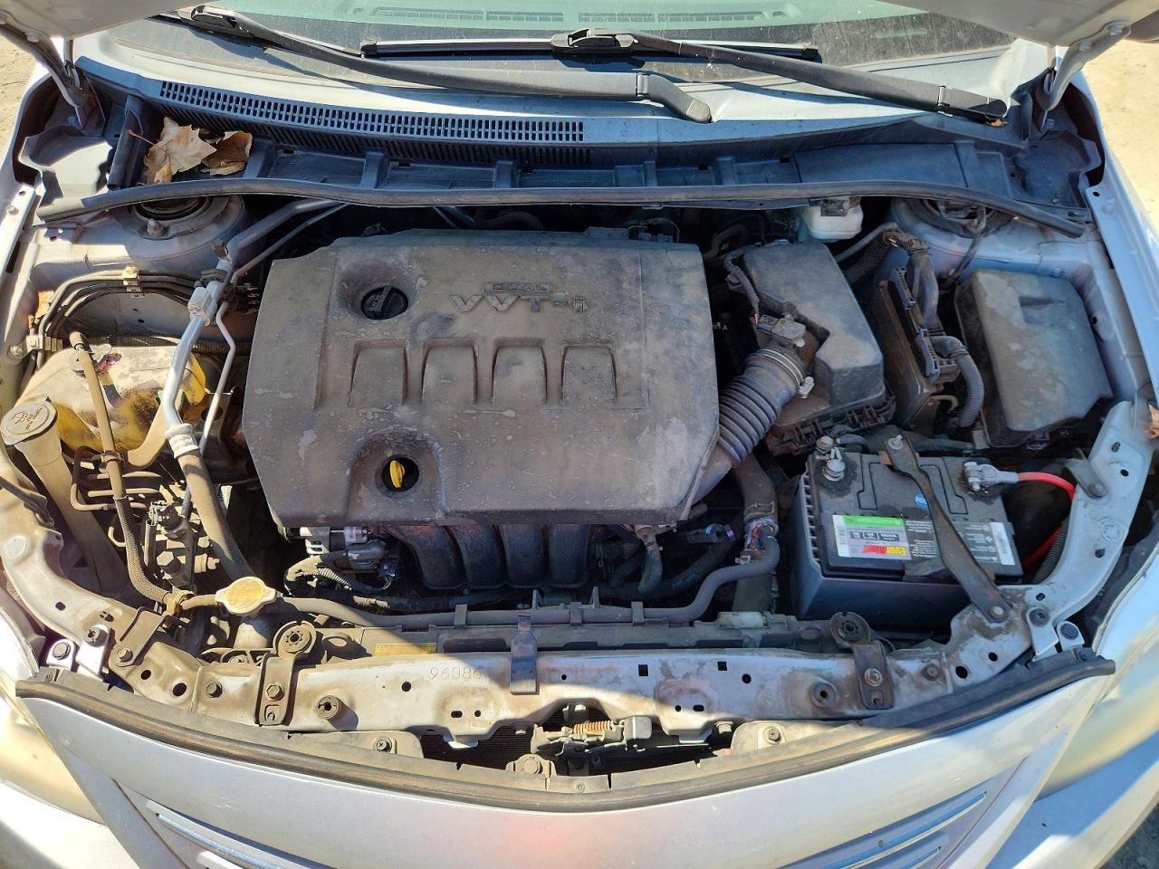 2013 Toyota Corolla Le Silver vin: 2T1BU4EE8DC053405