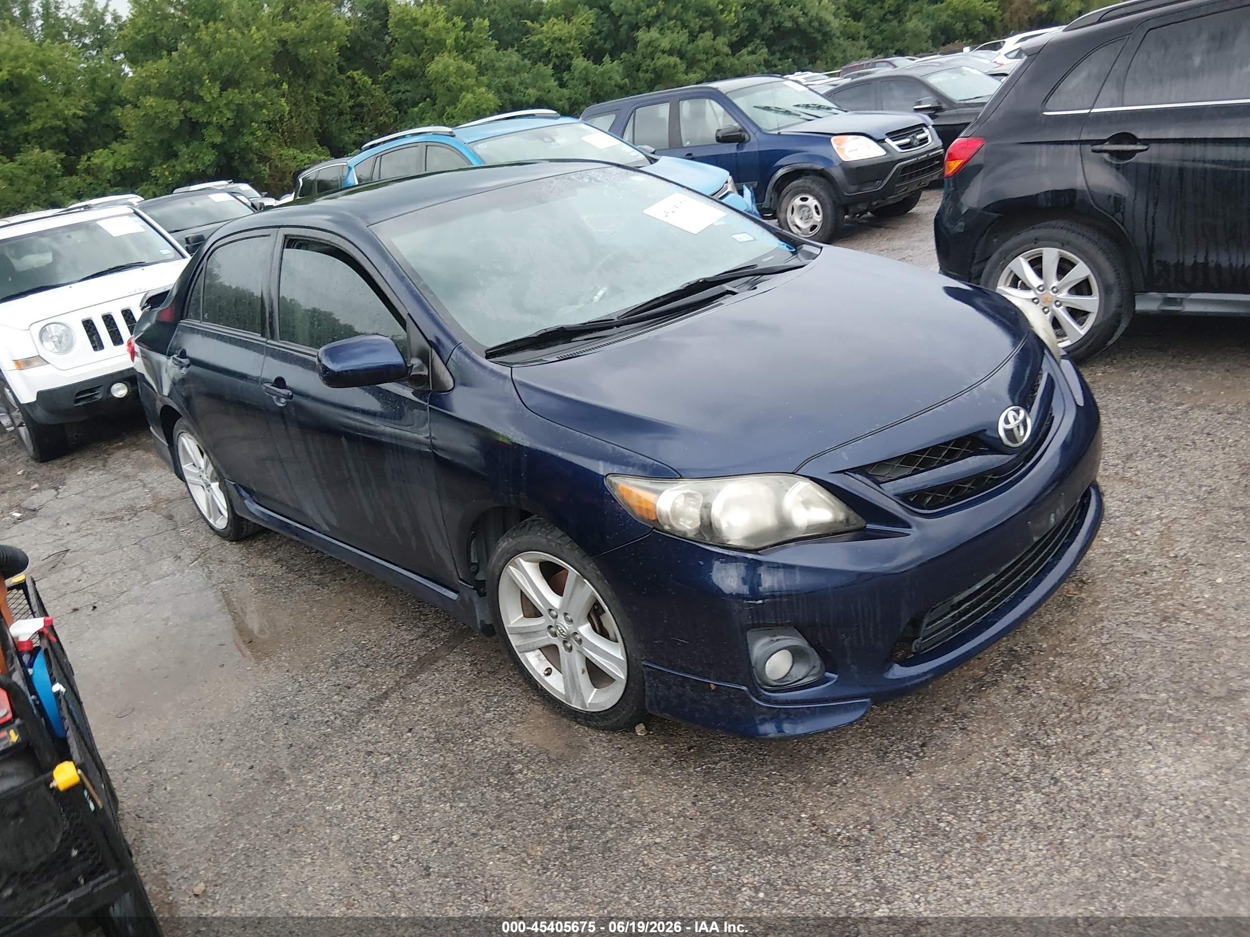 2013 Toyota Corolla S Синий vin: 2T1BU4EE8DC068745