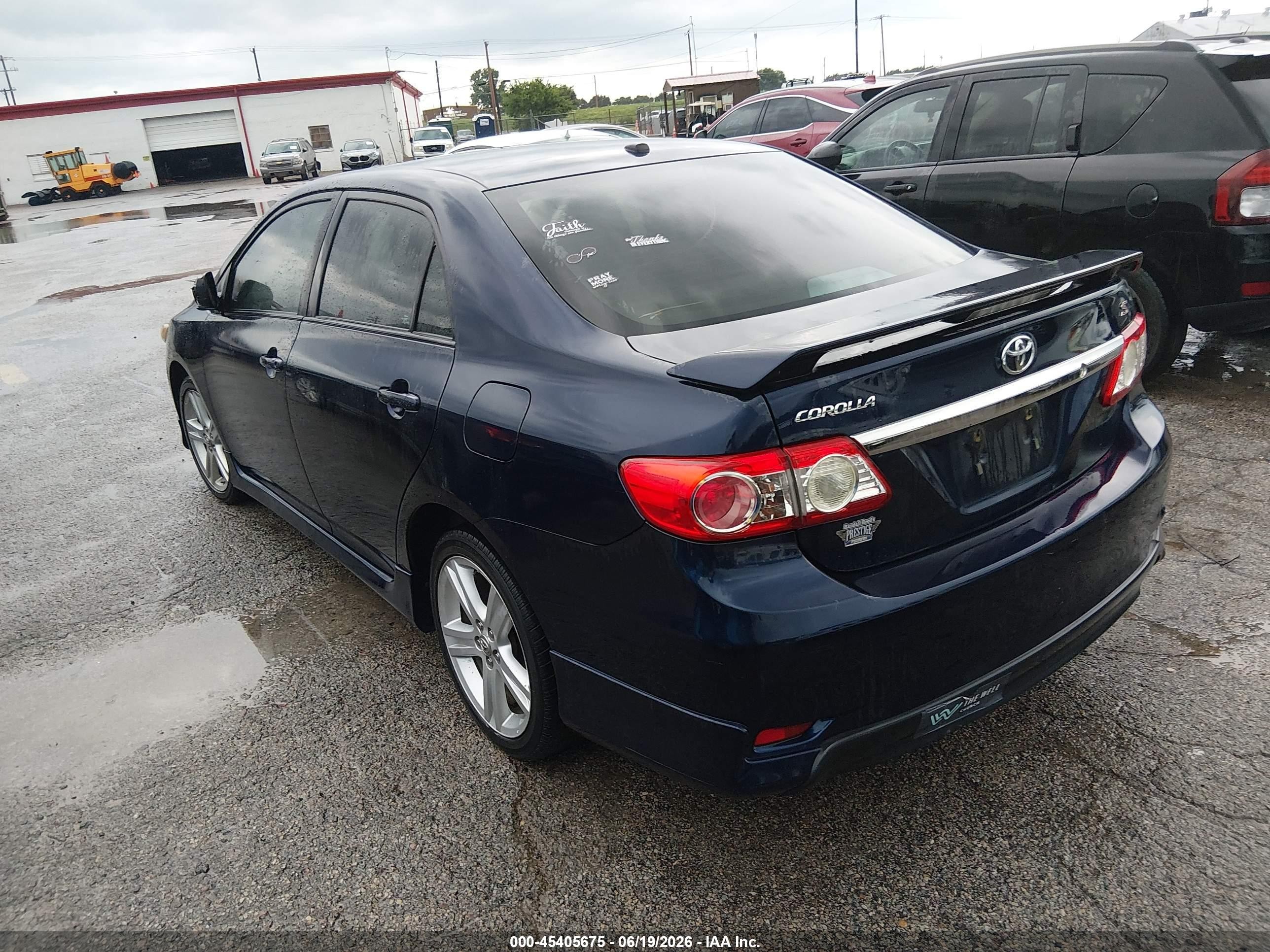 2013 Toyota Corolla S Blue vin: 2T1BU4EE8DC068745
