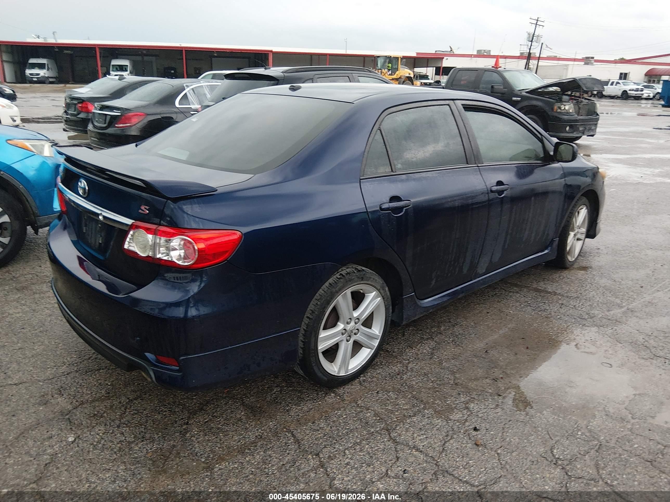 2013 Toyota Corolla S Blue vin: 2T1BU4EE8DC068745