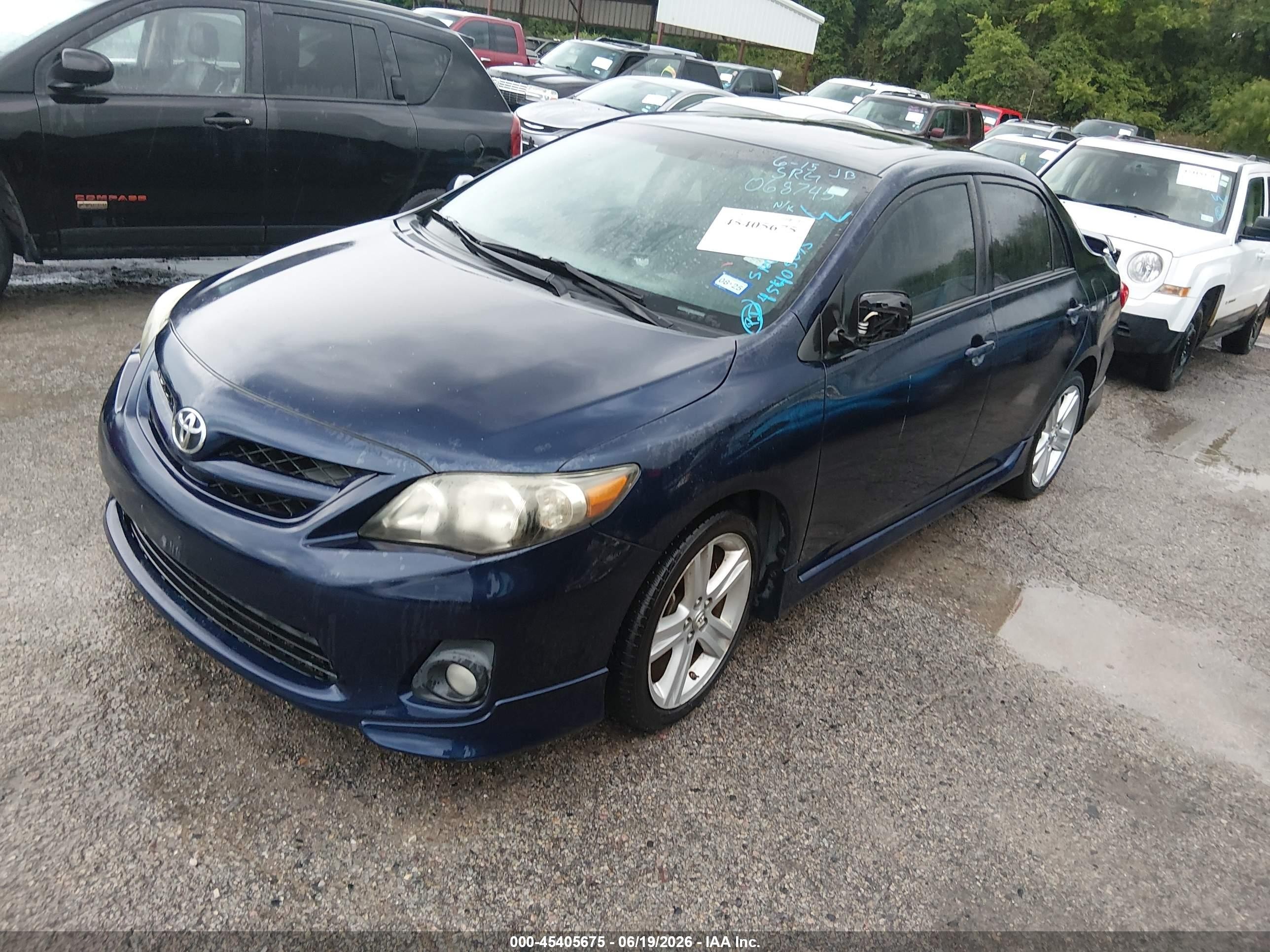 2013 Toyota Corolla S Blue vin: 2T1BU4EE8DC068745