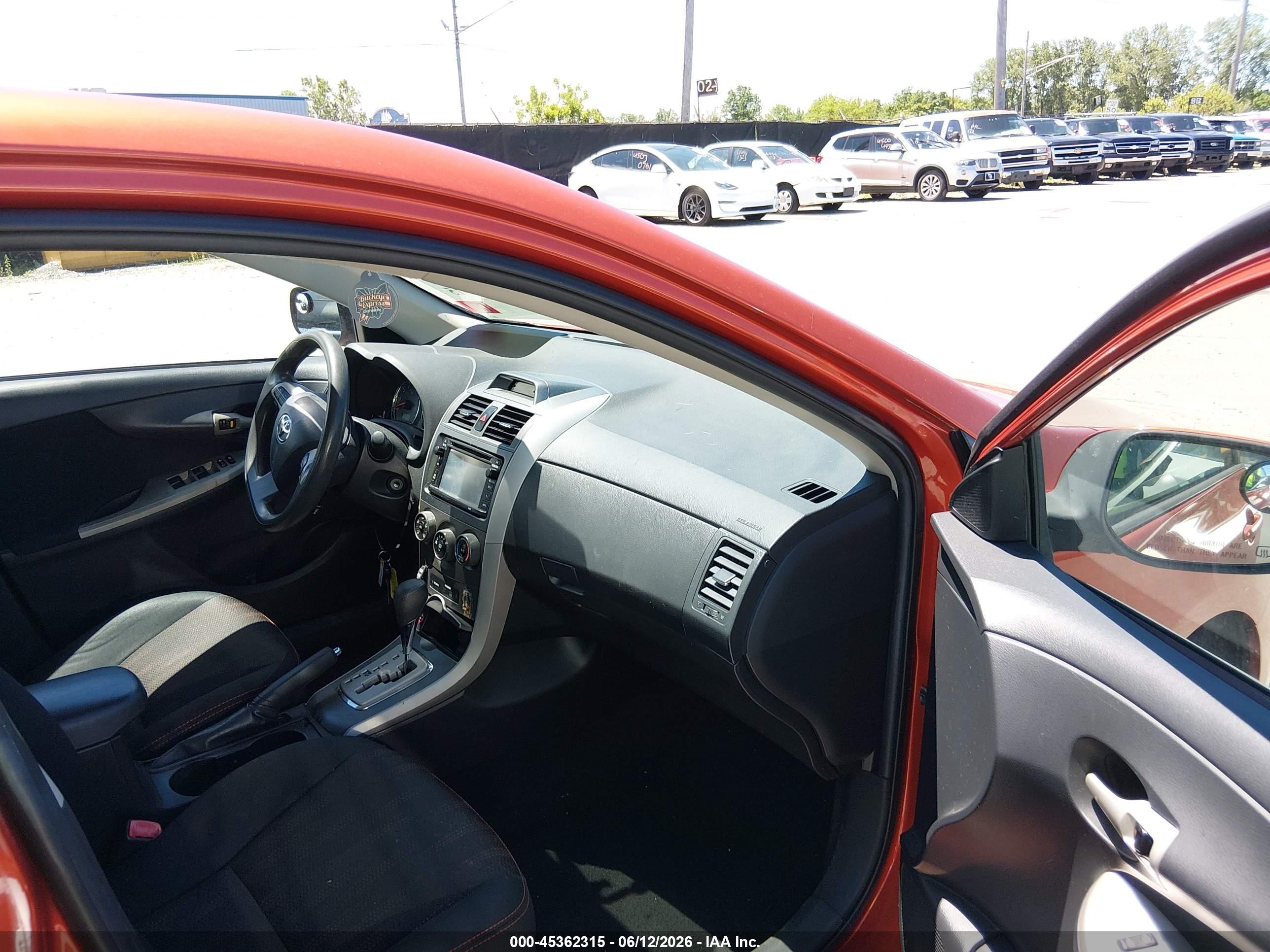 2013 Toyota Corolla S Special Edition Orange vin: 2T1BU4EE8DC073220