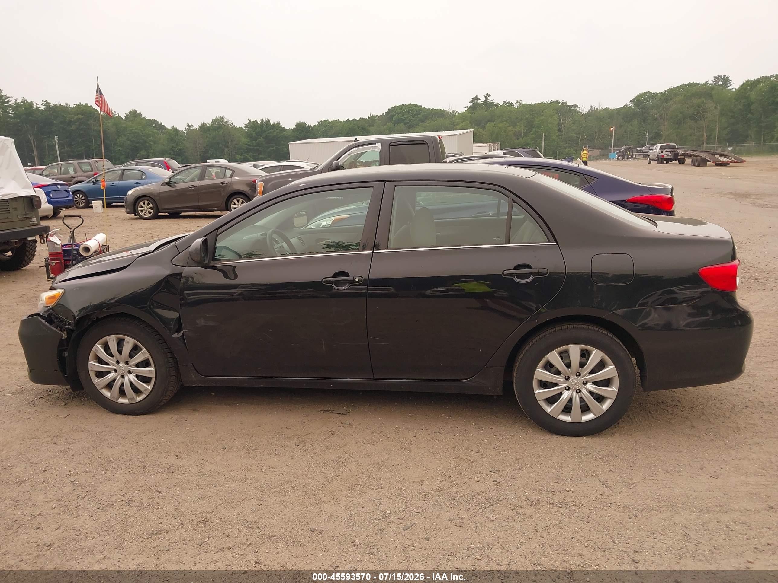 2013 Toyota Corolla Le Black vin: 2T1BU4EE8DC078658