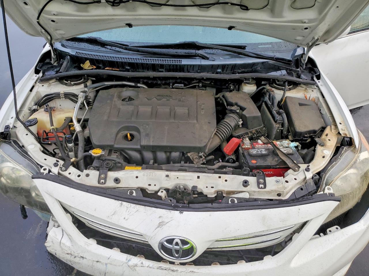 2013 Toyota Corolla Base White vin: 2T1BU4EE8DC088719