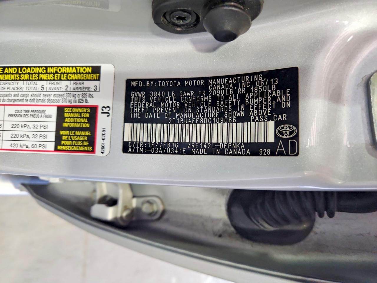 2013 Toyota Corolla Le Silver vin: 2T1BU4EE8DC109066