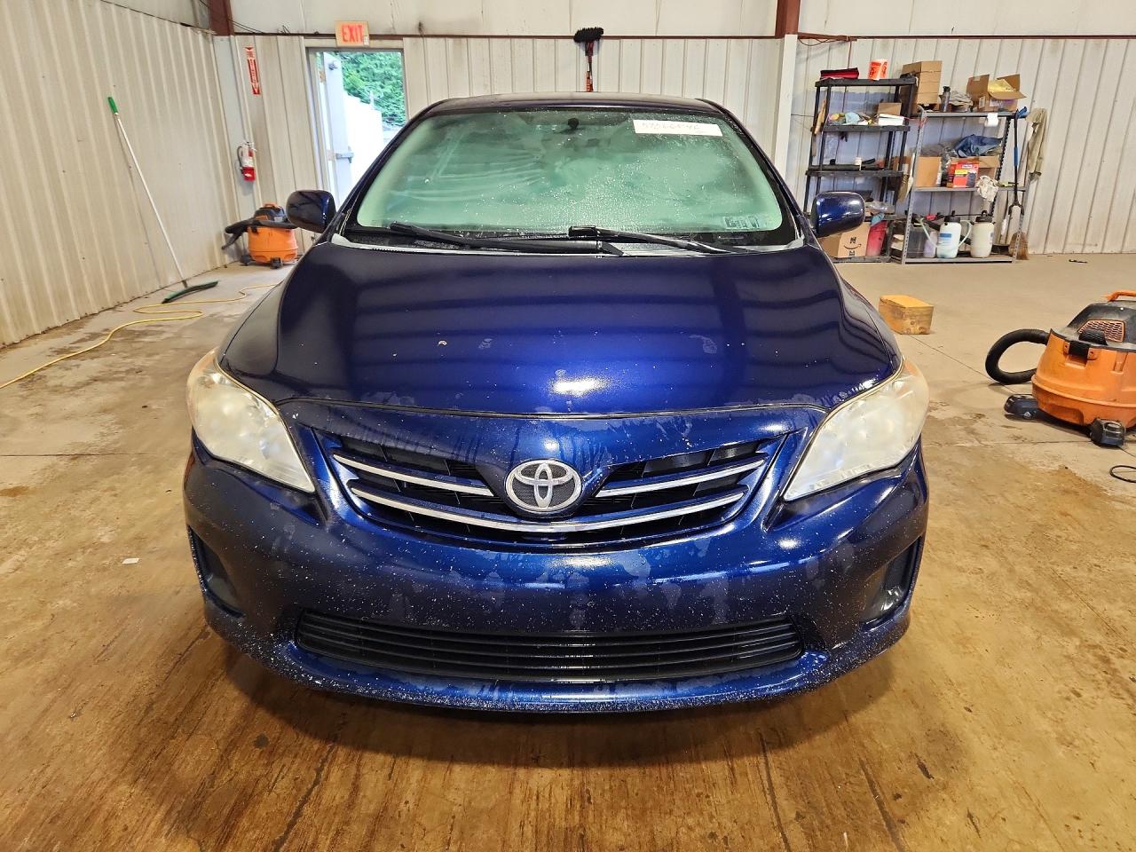 2013 Toyota Corolla Le Blue vin: 2T1BU4EE8DC116826