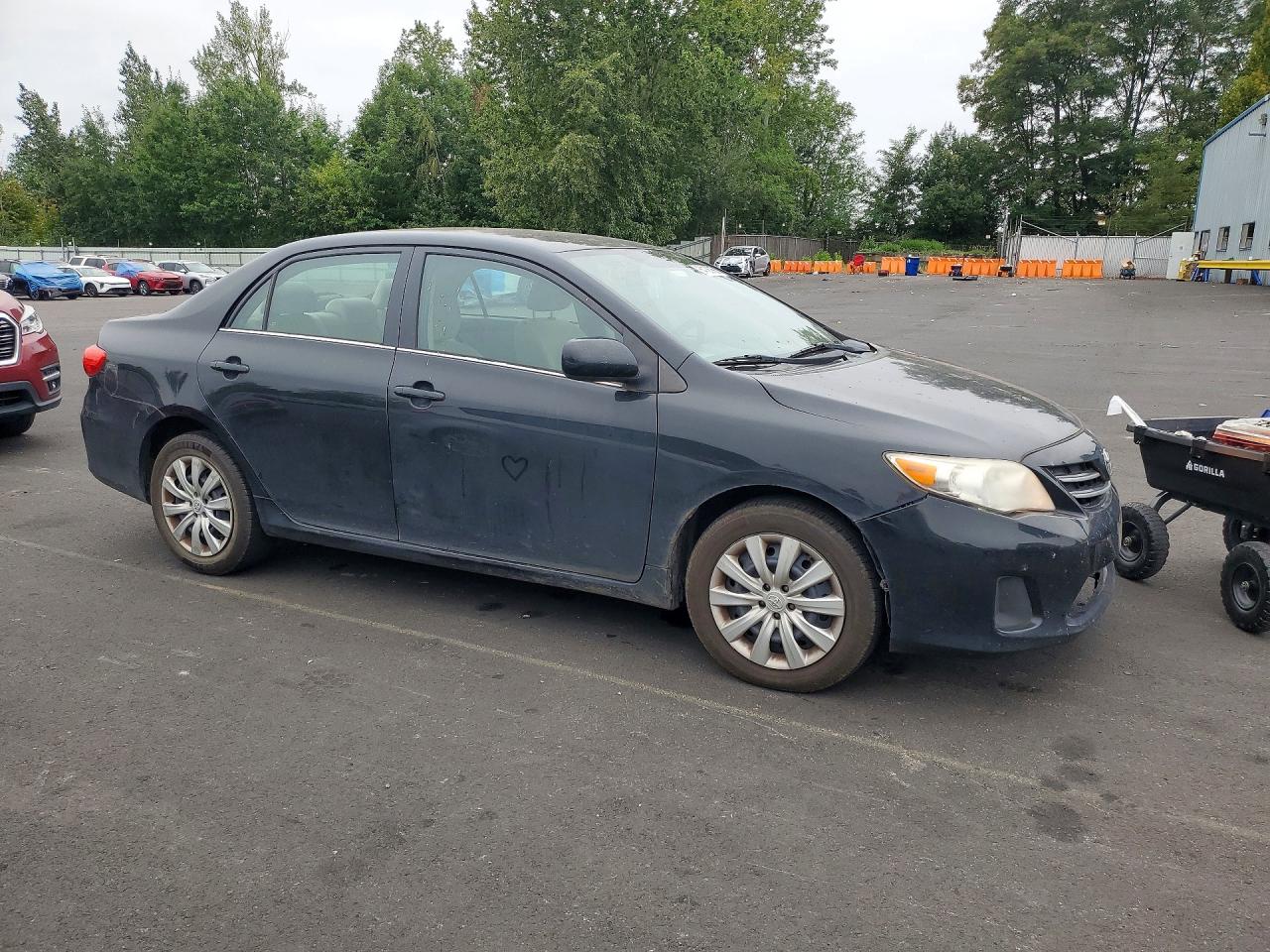 2013 Toyota Corolla Le Black vin: 2T1BU4EE8DC125784