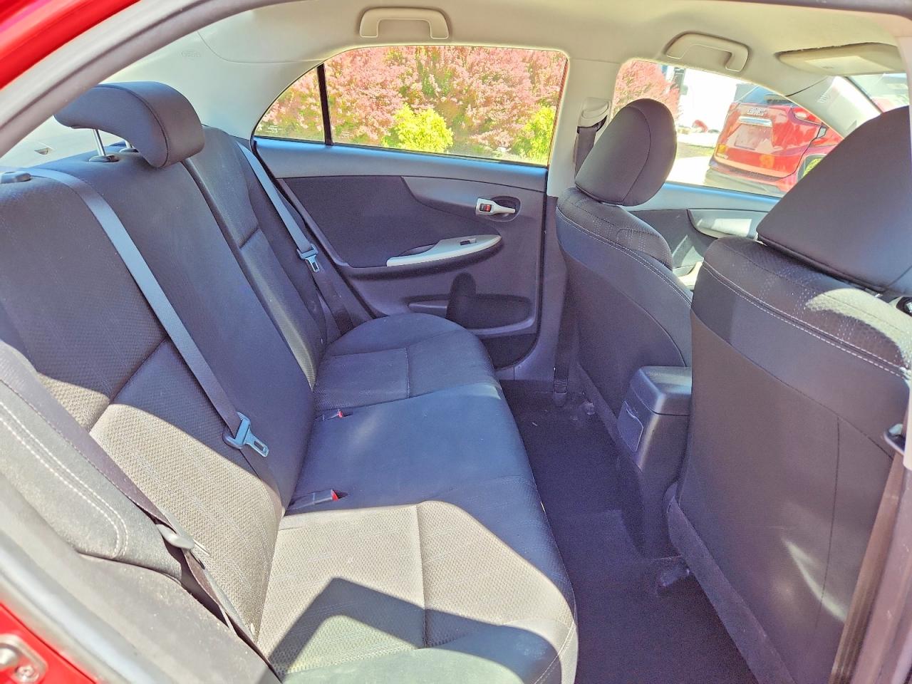 2013 Toyota Corolla S Red vin: 2T1BU4EE8DC921774