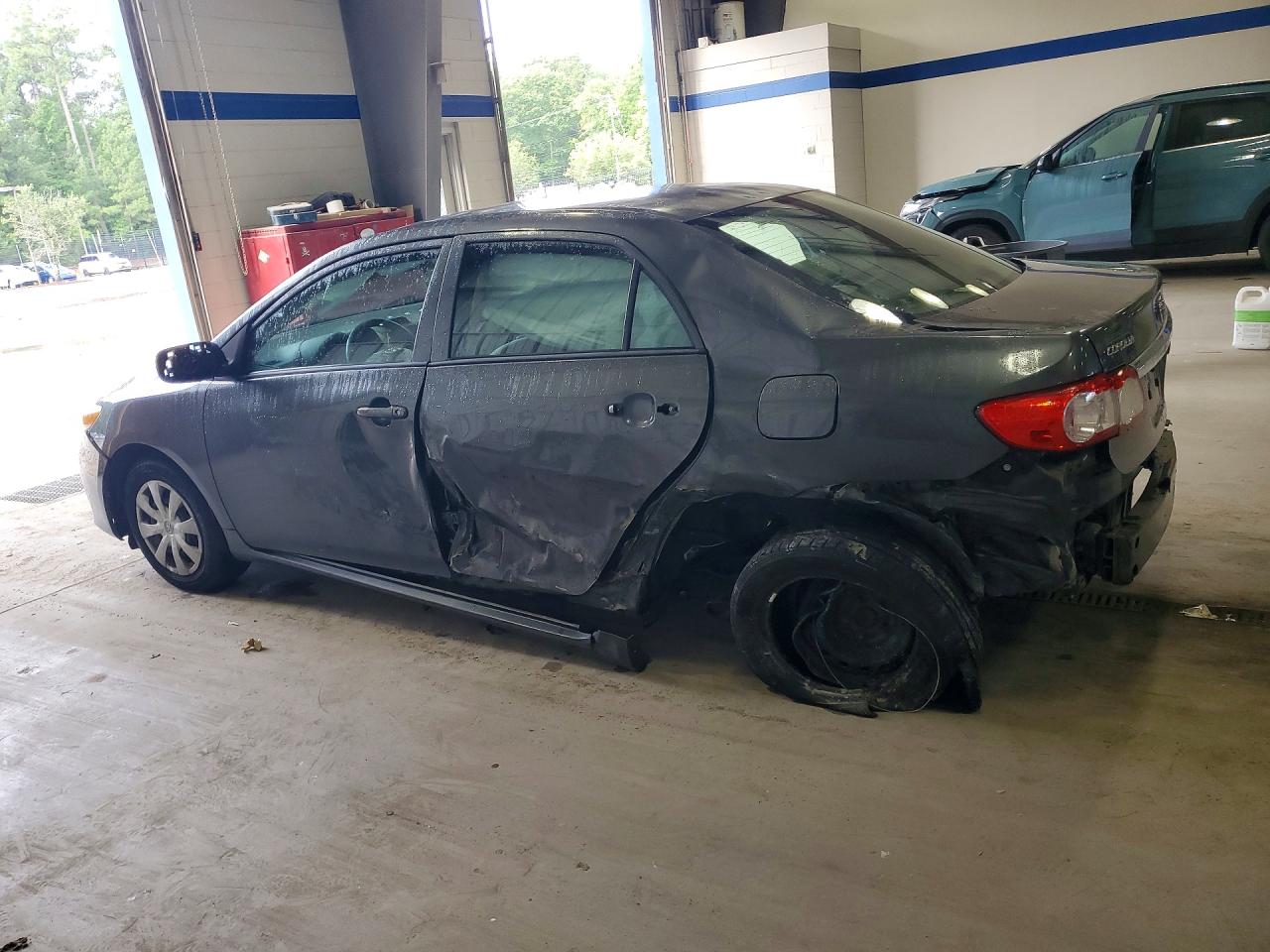 2013 Toyota Corolla B/s/le Gray vin: 2T1BU4EE8DC925520