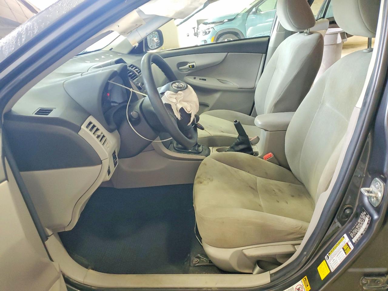 2013 Toyota Corolla B/s/le Gray vin: 2T1BU4EE8DC925520