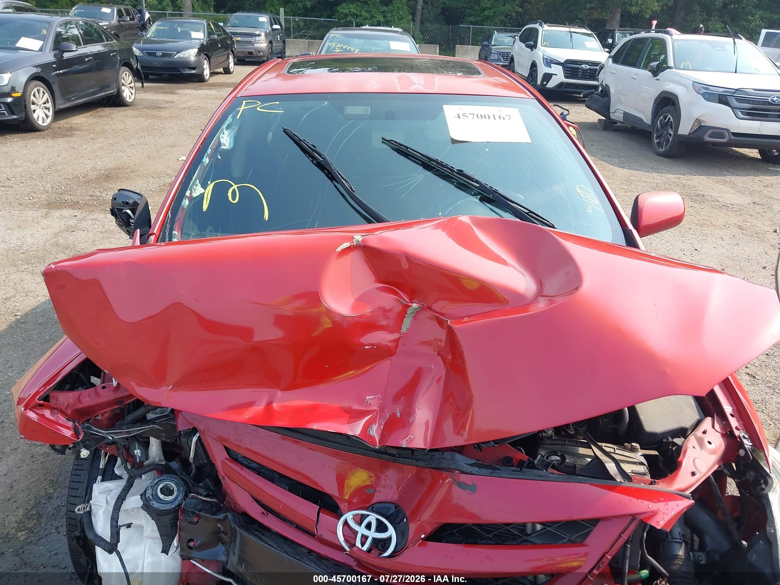 2013 Toyota Corolla S Красный vin: 2T1BU4EE8DC937473