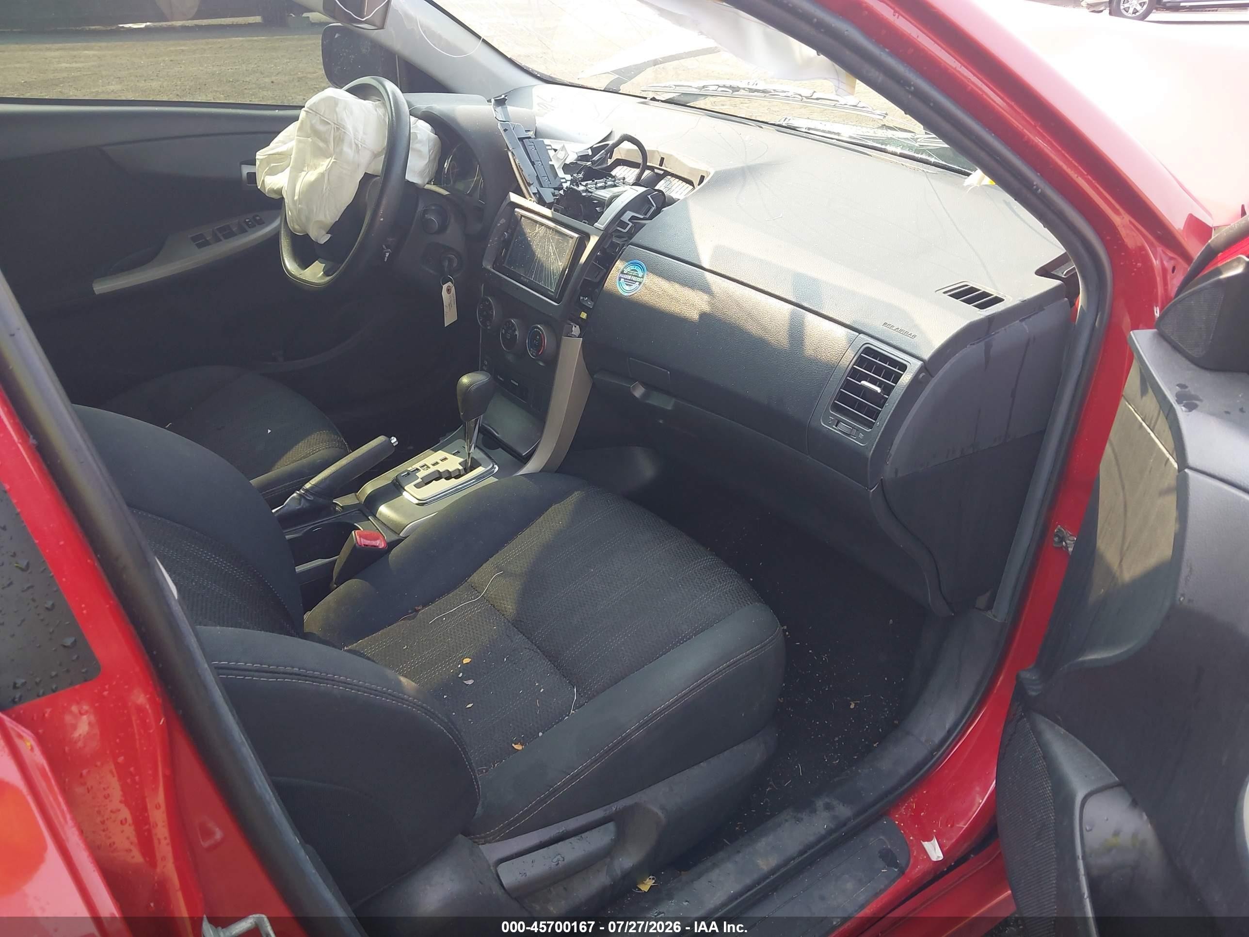 2013 Toyota Corolla S Красный vin: 2T1BU4EE8DC937473
