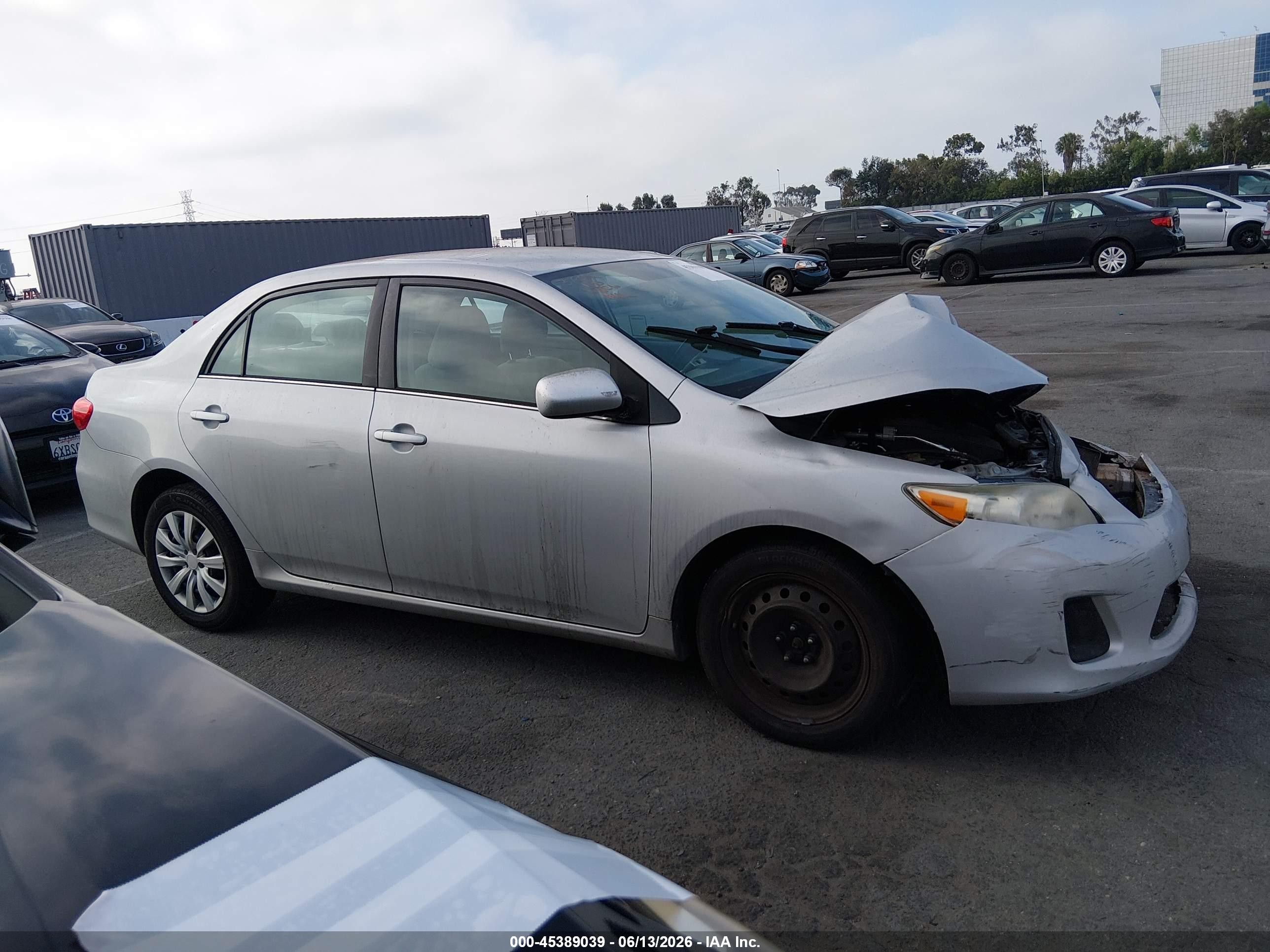 2013 Toyota Corolla Le Silver vin: 2T1BU4EE8DC970960