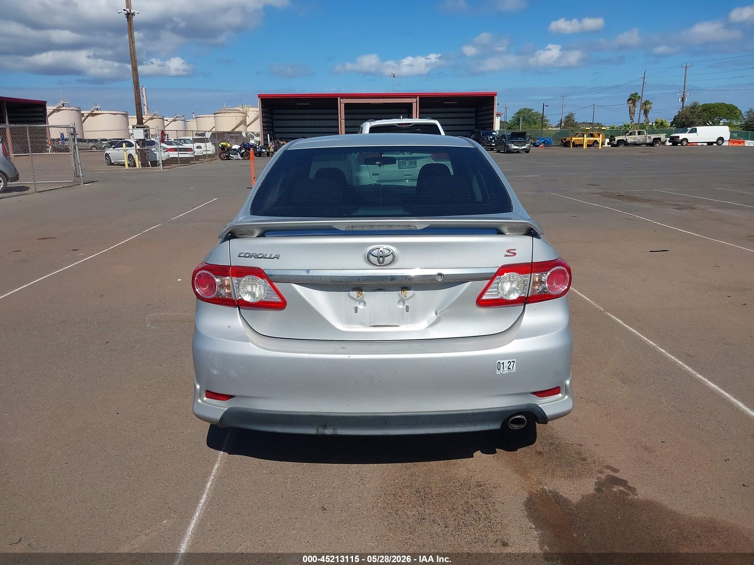 2013 Toyota Corolla S/s Special Edition Silver vin: 2T1BU4EE8DC974782