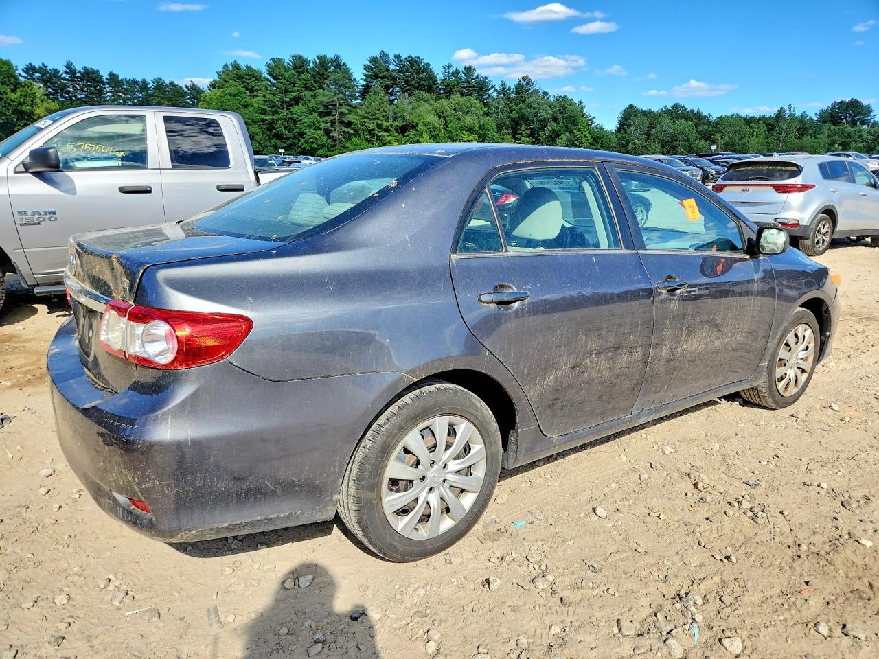 2013 Toyota Corolla Le Gray vin: 2T1BU4EE8DC988505
