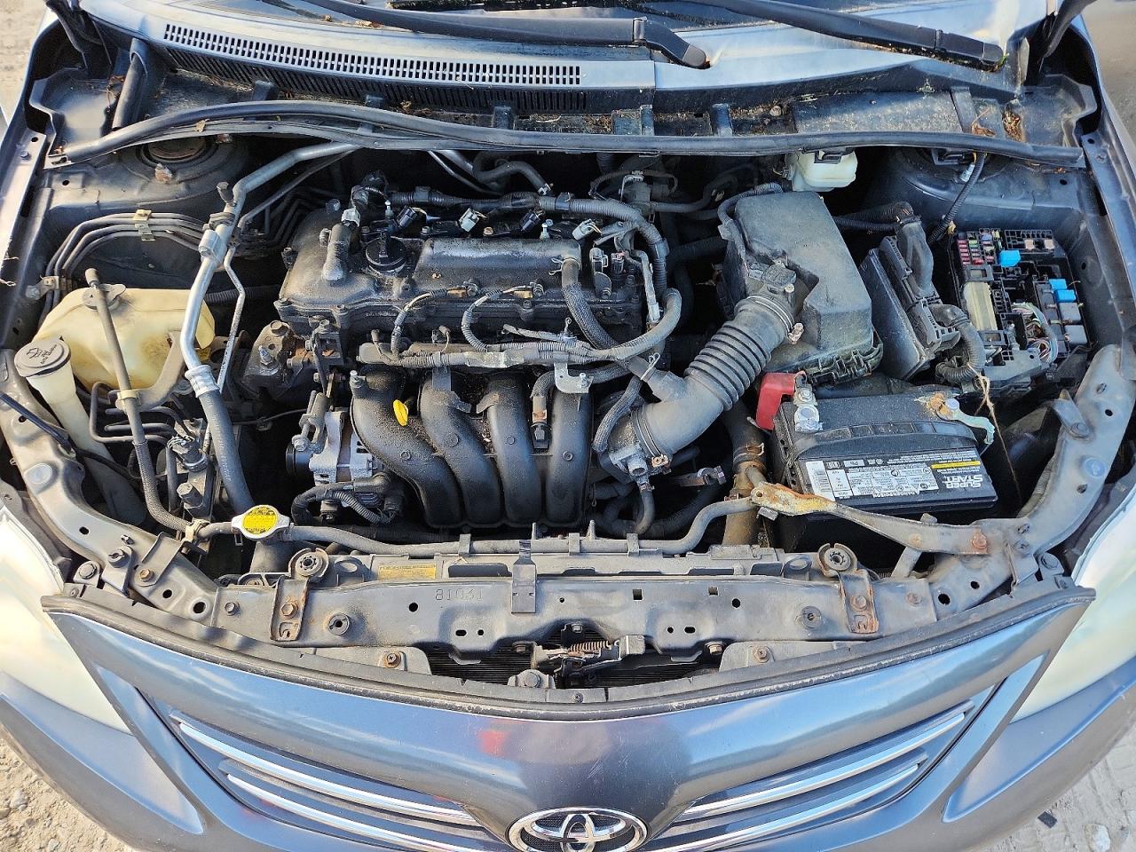2013 Toyota Corolla Le Gray vin: 2T1BU4EE8DC988505