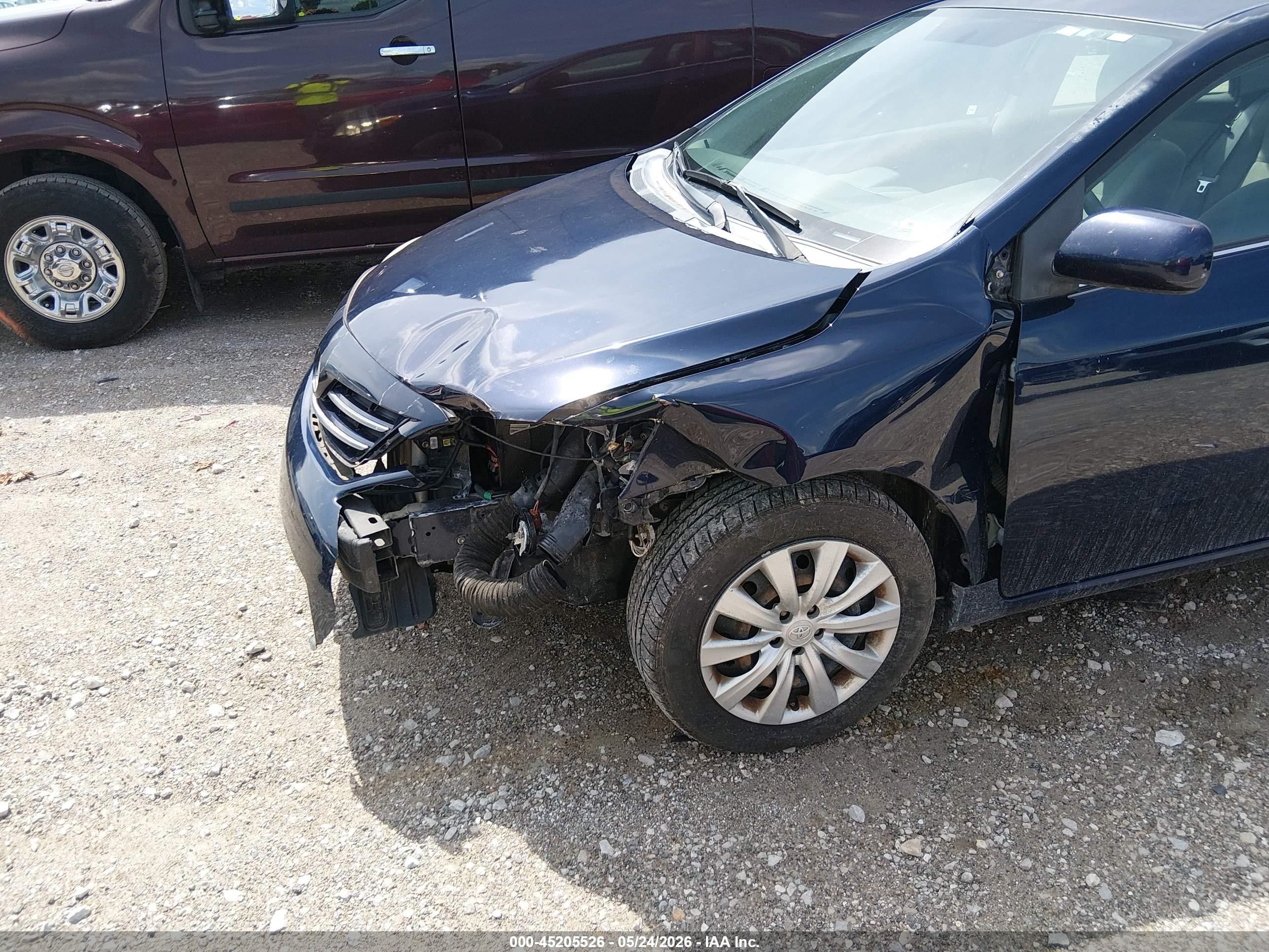 2013 Toyota Corolla Le Dark Blue vin: 2T1BU4EE8DC993011