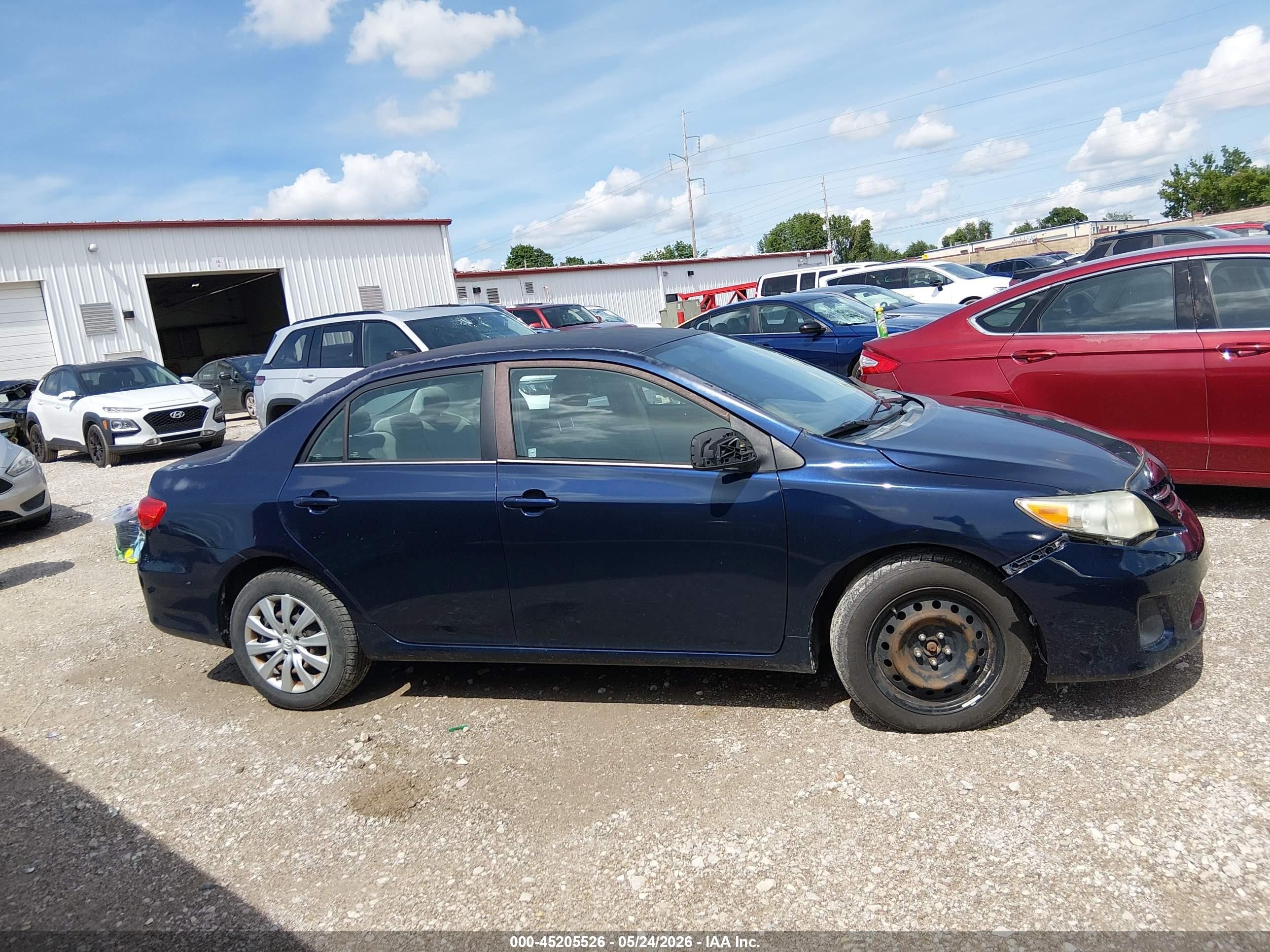 2013 Toyota Corolla Le Dark Blue vin: 2T1BU4EE8DC993011