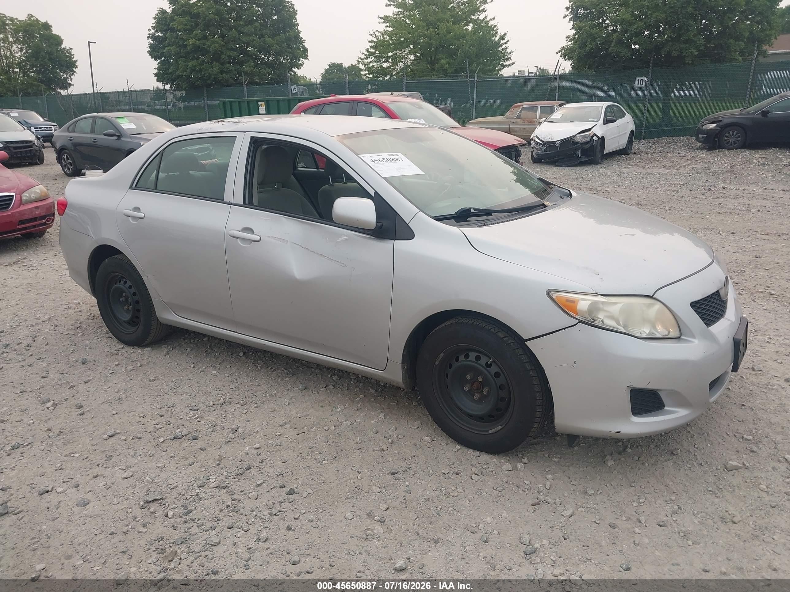 2010 Toyota Corolla Le Silver vin: 2T1BU4EE9AC230409