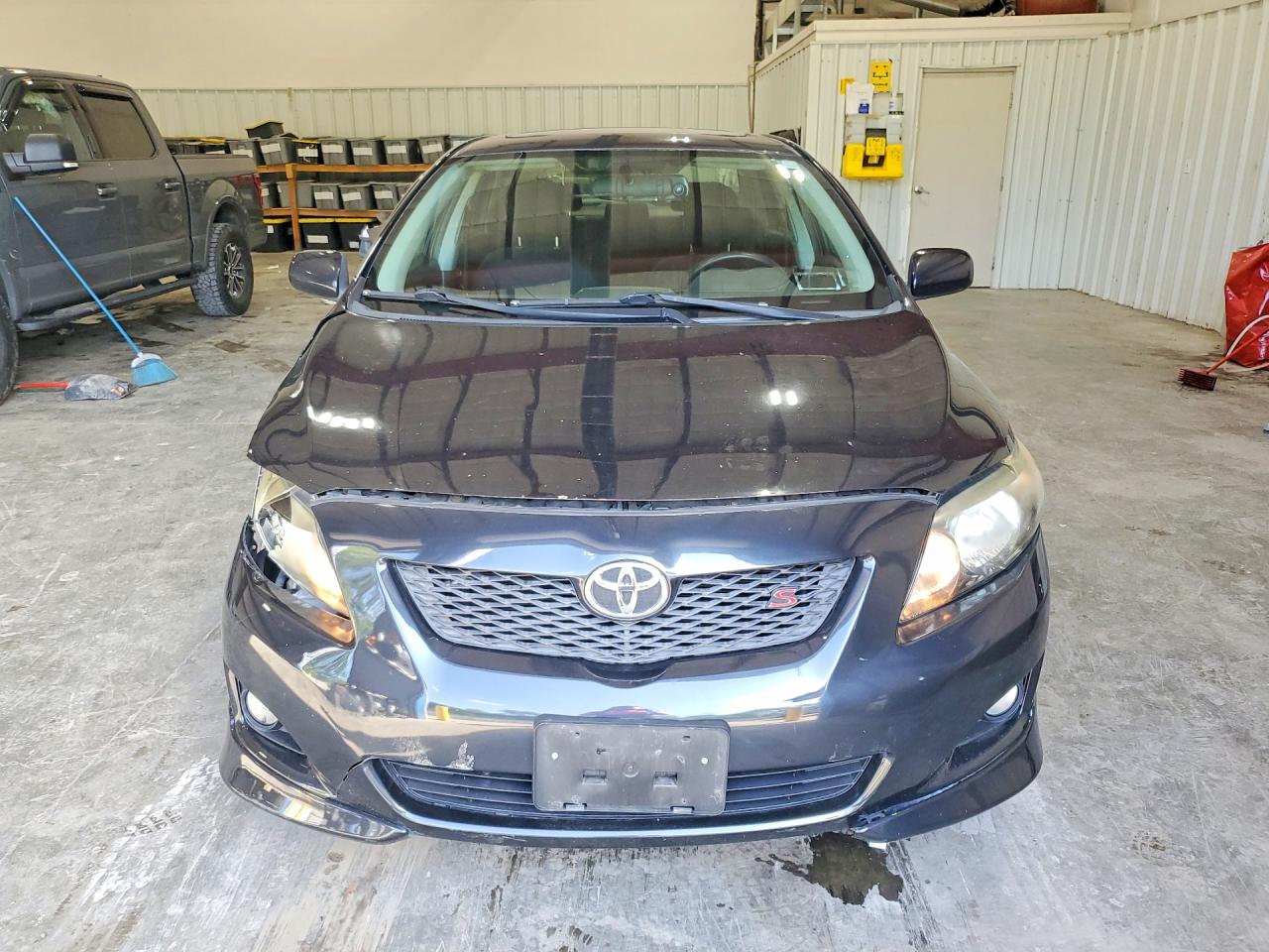 2010 Toyota Corolla S Черный vin: 2T1BU4EE9AC272708