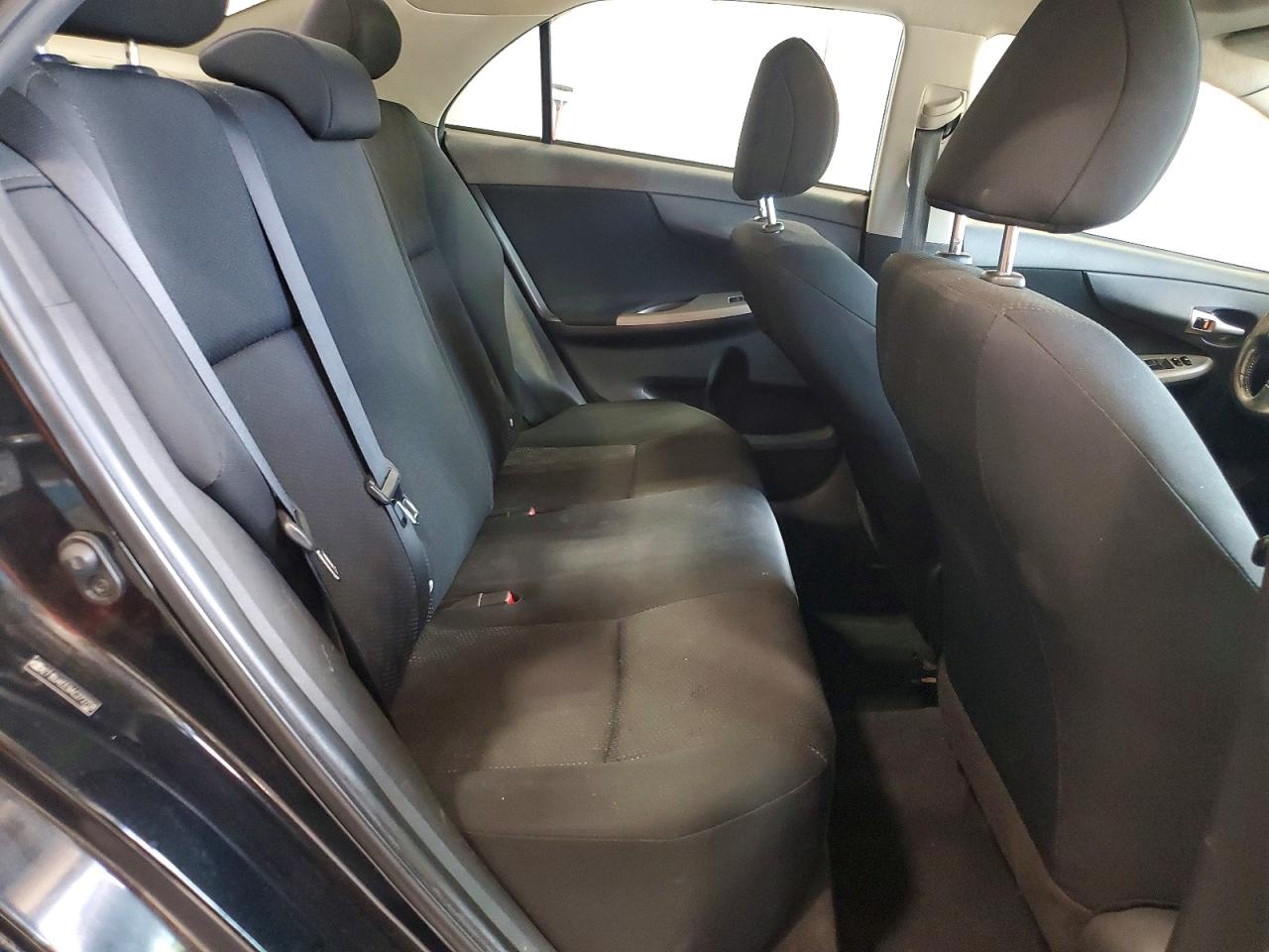 2010 Toyota Corolla S Черный vin: 2T1BU4EE9AC272708