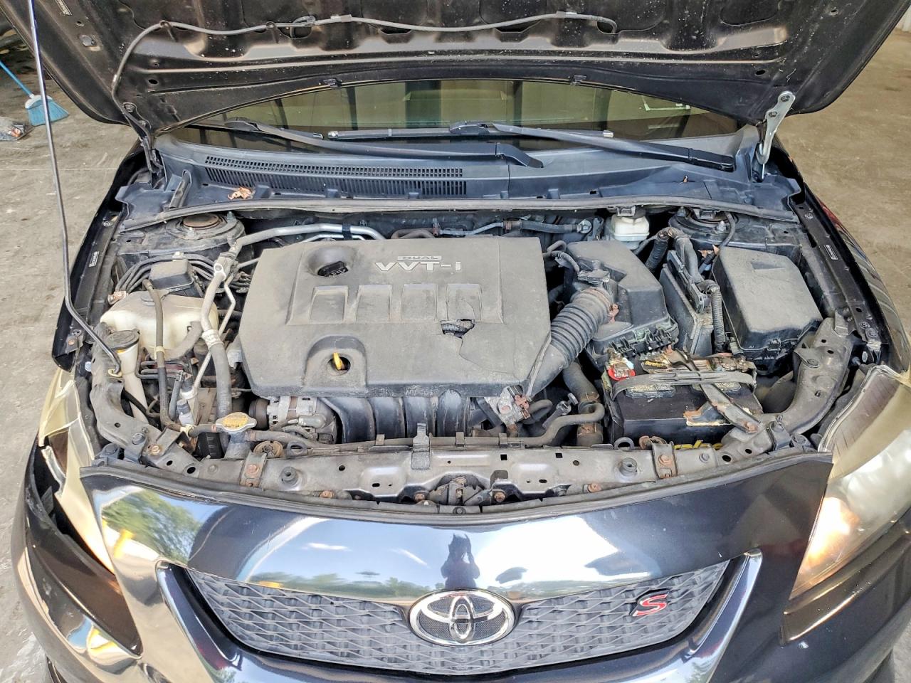 2010 Toyota Corolla S Черный vin: 2T1BU4EE9AC272708