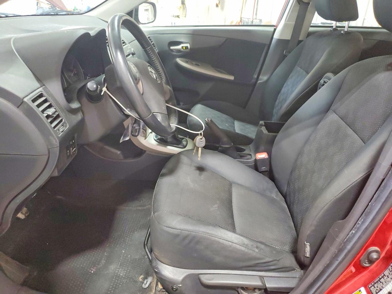 2010 Toyota Corolla Red vin: 2T1BU4EE9AC283613