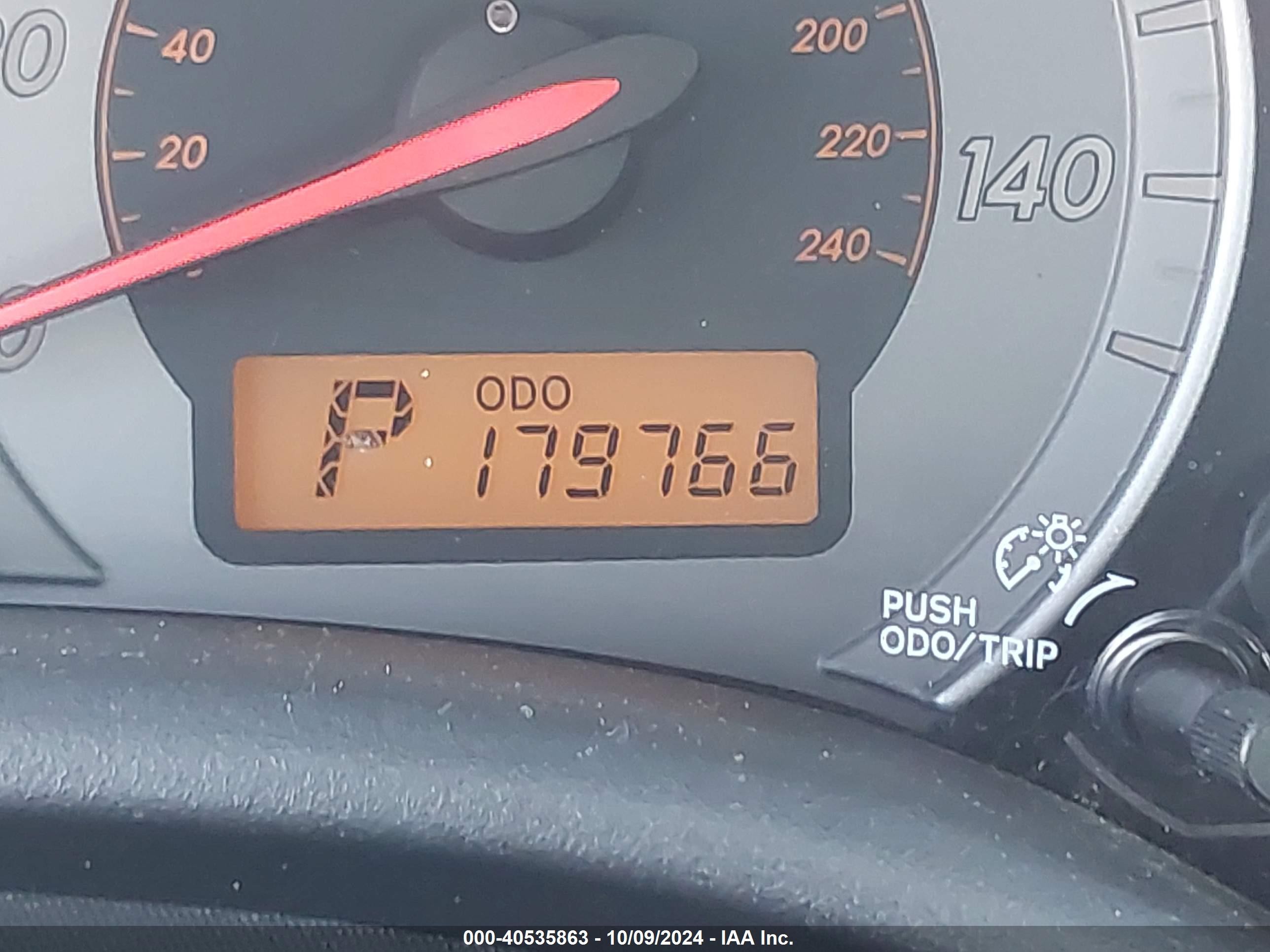 2010 Toyota Corolla S Silver vin: 2T1BU4EE9AC303388