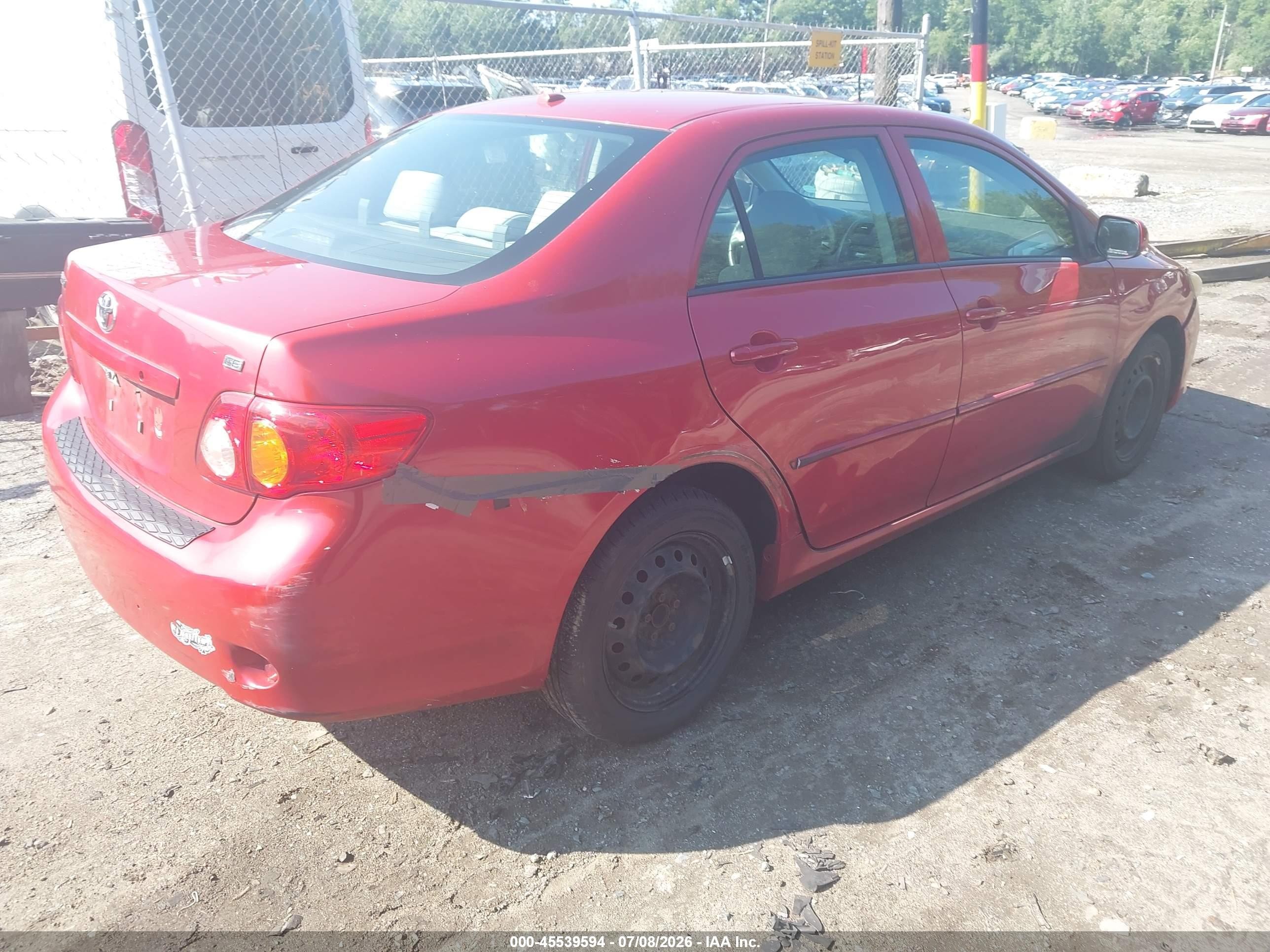 2010 Toyota Corolla Le Red vin: 2T1BU4EE9AC303844