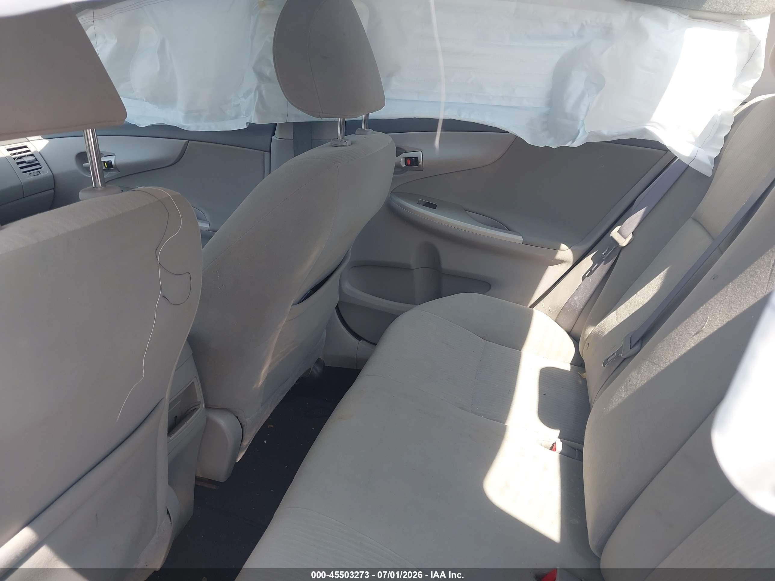 2010 Toyota Corolla Le Серый vin: 2T1BU4EE9AC323169