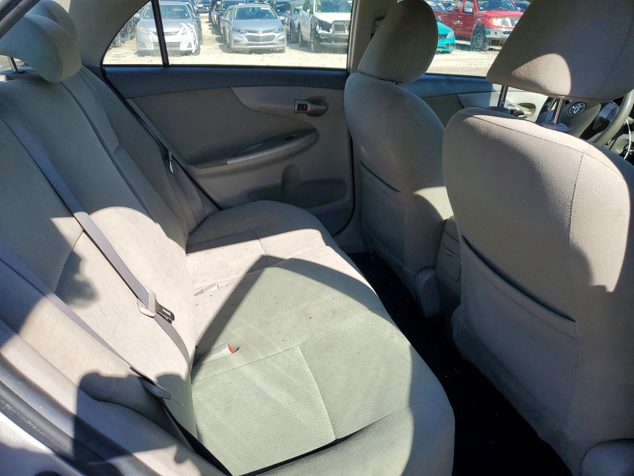 2010 Toyota Corolla Le Gray vin: 2T1BU4EE9AC340893