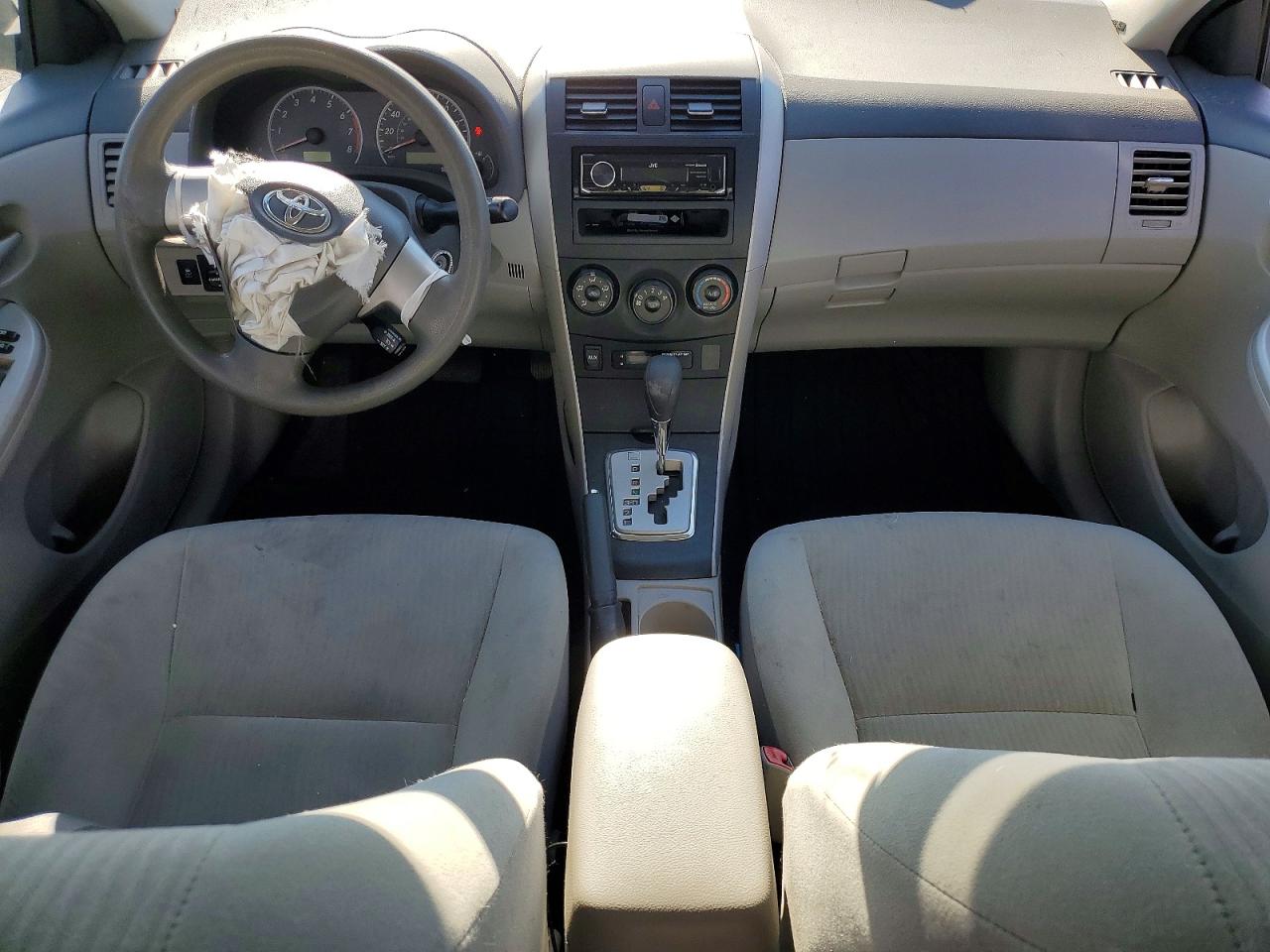 2010 Toyota Corolla Le Gray vin: 2T1BU4EE9AC363185