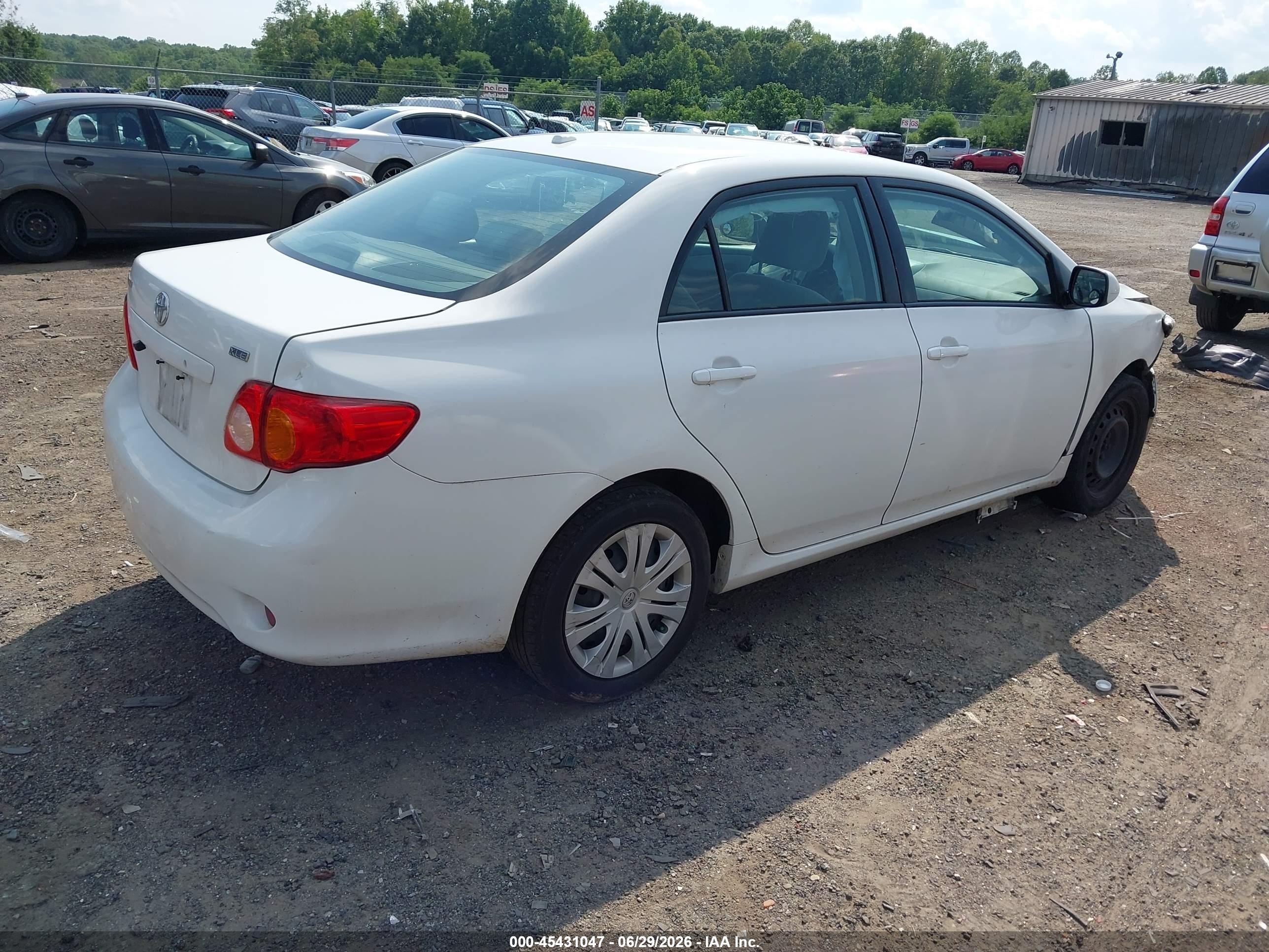 2010 Toyota Corolla Xle White vin: 2T1BU4EE9AC370363
