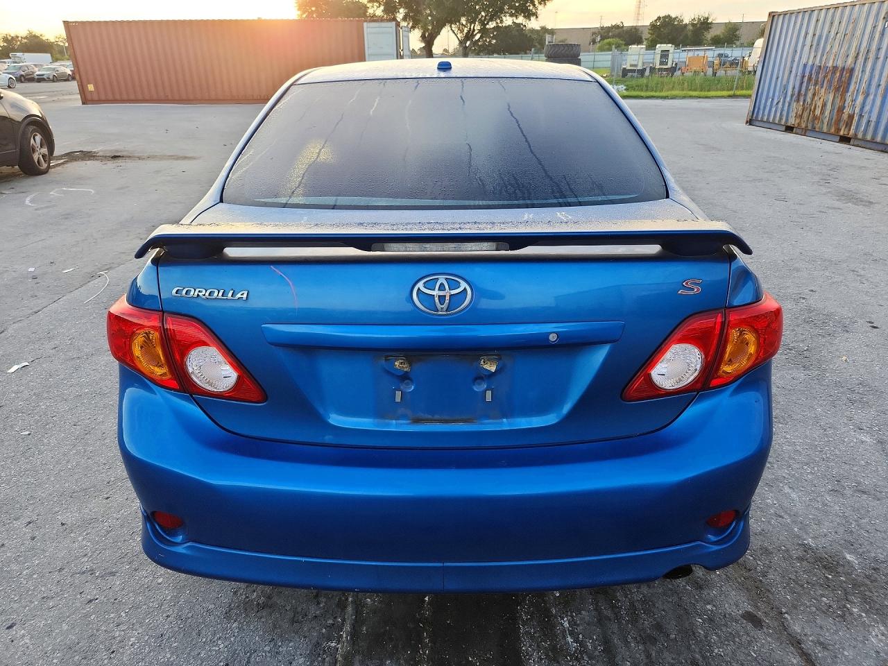 2010 Toyota Corolla S Blue vin: 2T1BU4EE9AC374154