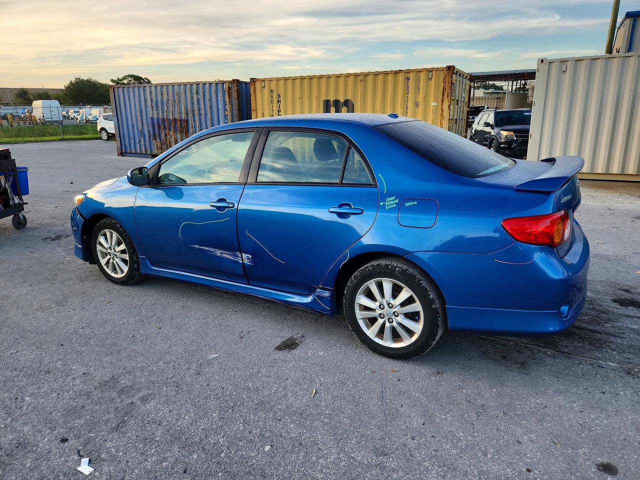 2010 Toyota Corolla S Blue vin: 2T1BU4EE9AC374154