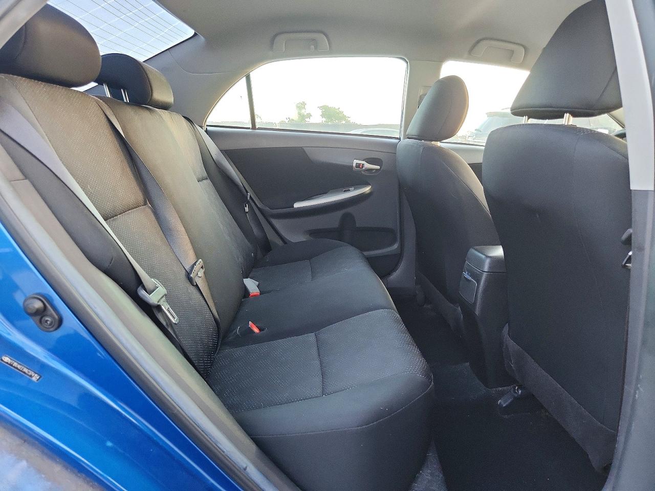 2010 Toyota Corolla S Blue vin: 2T1BU4EE9AC374154