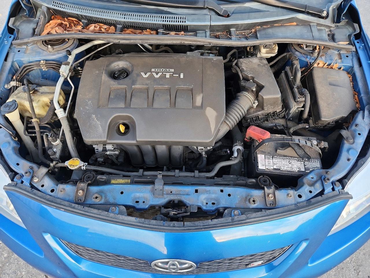 2010 Toyota Corolla S Blue vin: 2T1BU4EE9AC374154