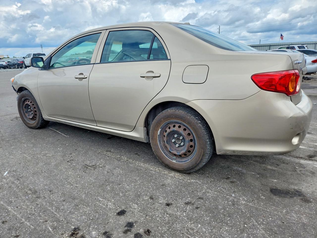 2010 Toyota Corolla Le Tan vin: 2T1BU4EE9AC383016