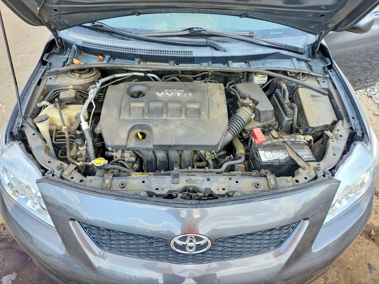 2010 Toyota Corolla Le Charcoal vin: 2T1BU4EE9AC395411