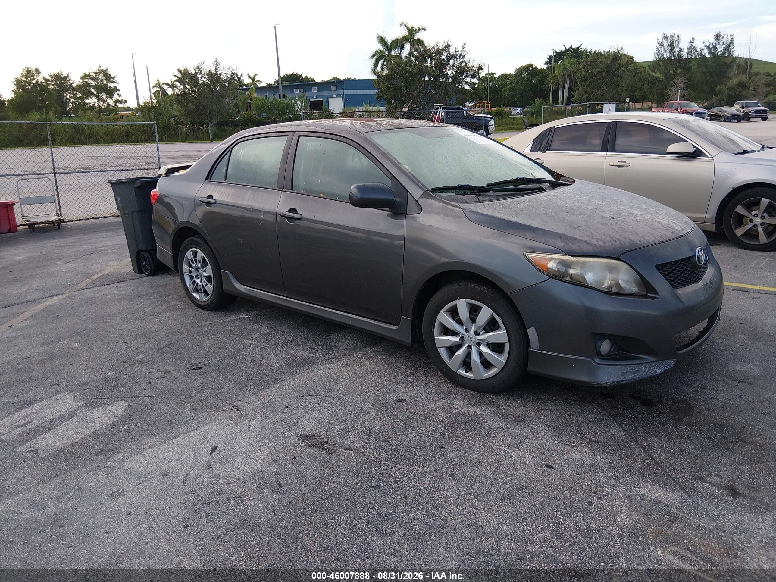 2010 Toyota Corolla S Серый vin: 2T1BU4EE9AC397028