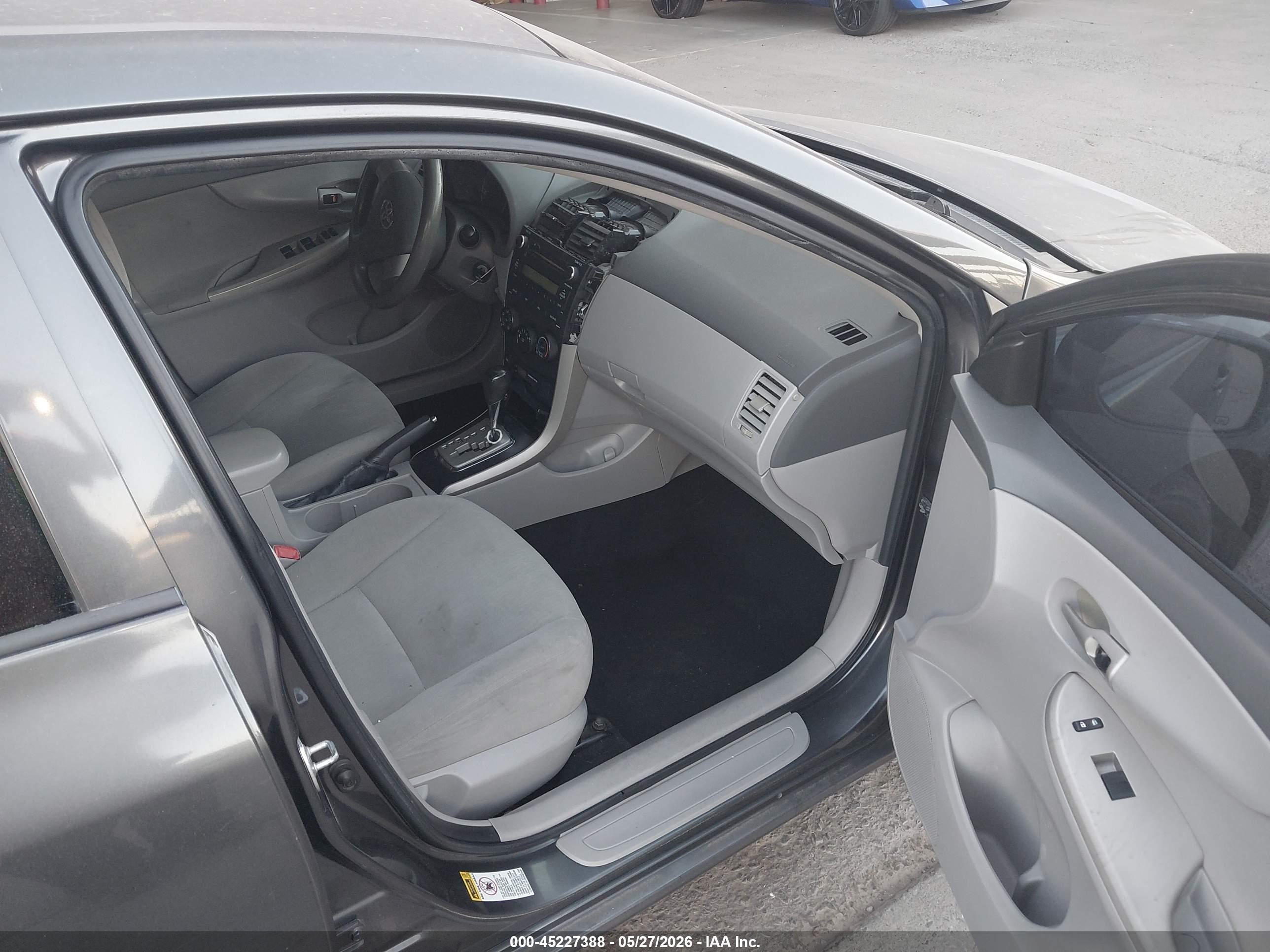 2010 Toyota Corolla S/le/xle Gray vin: 2T1BU4EE9AC410618