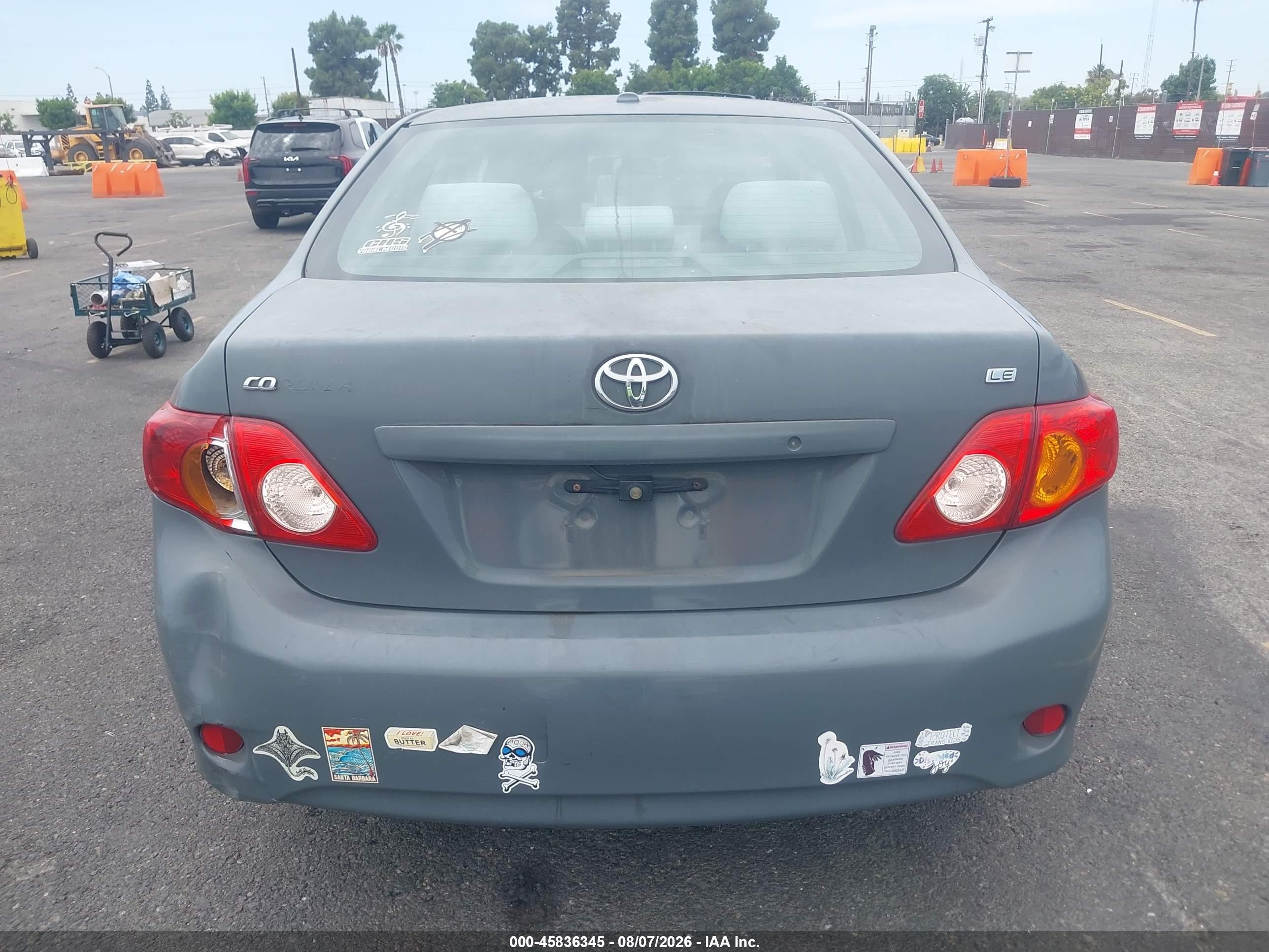 2010 Toyota Corolla Le Серый vin: 2T1BU4EE9AC422669
