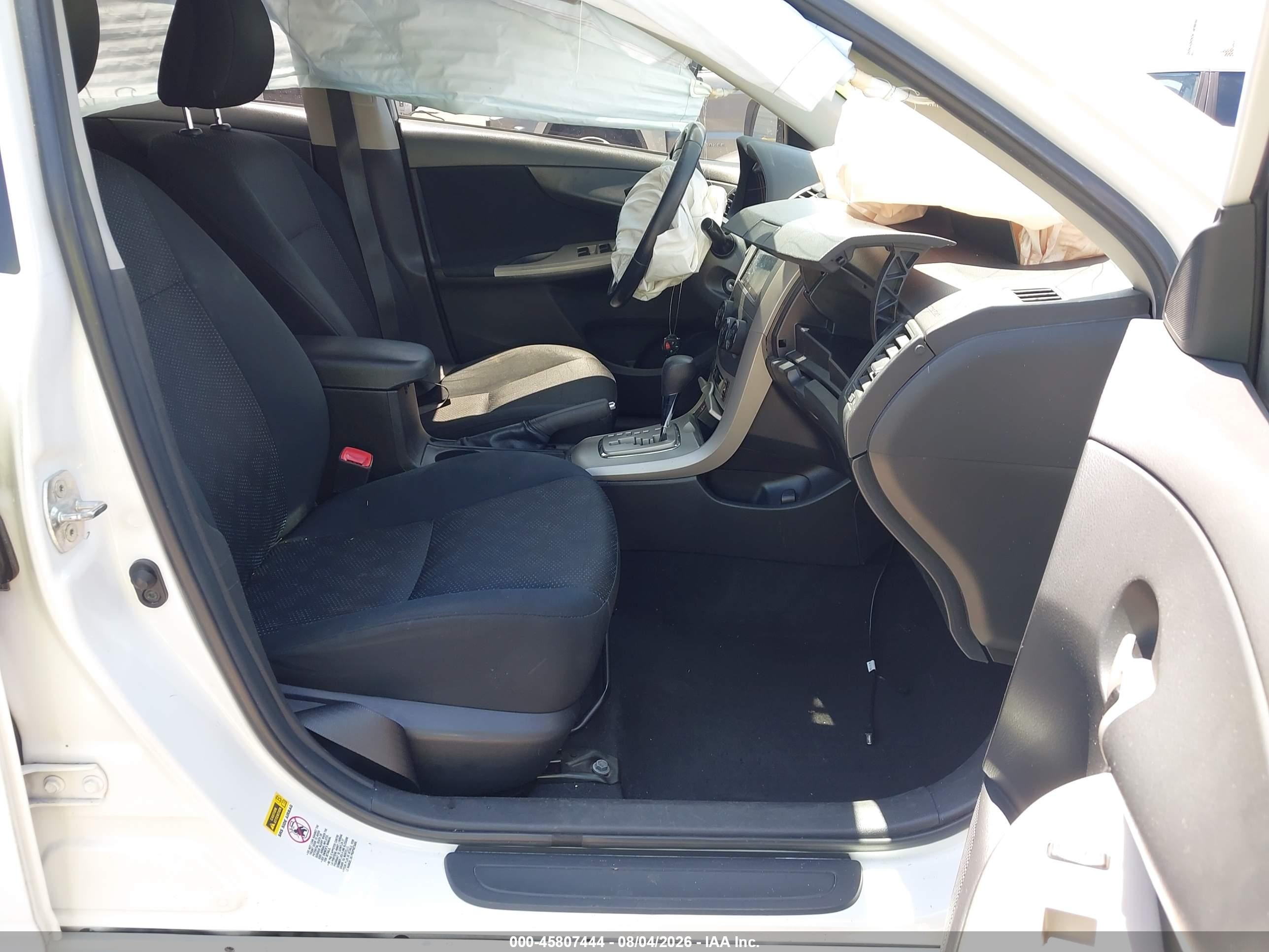 2010 Toyota Corolla S White vin: 2T1BU4EE9AC424972