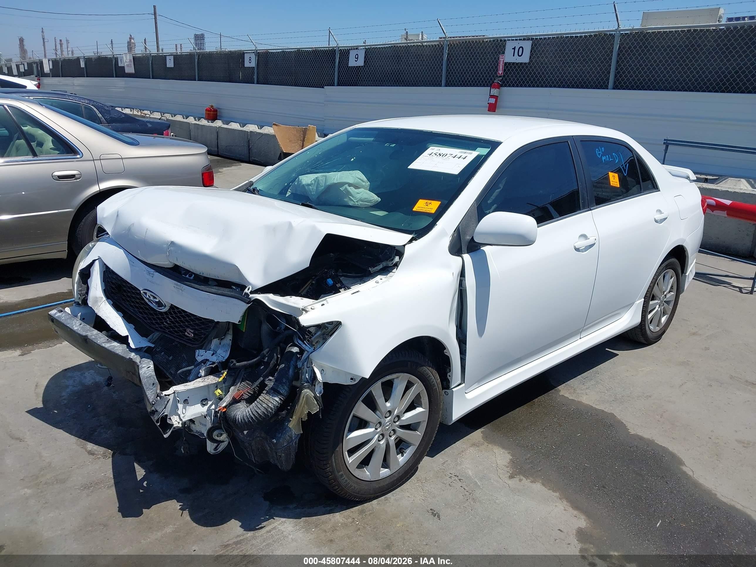 2010 Toyota Corolla S White vin: 2T1BU4EE9AC424972