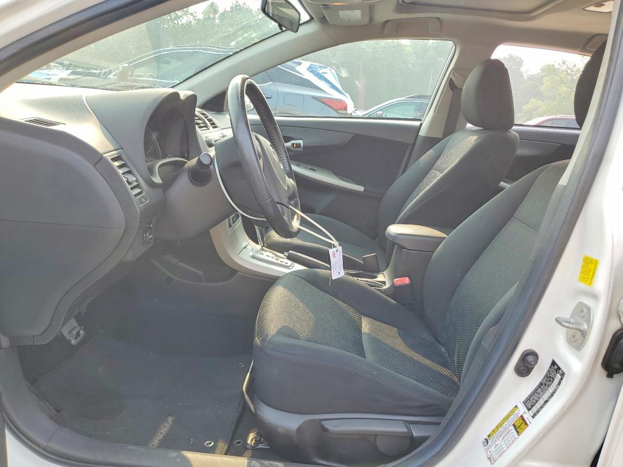 2010 Toyota Corolla S White vin: 2T1BU4EE9AC448317