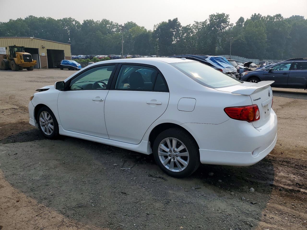 2010 Toyota Corolla S White vin: 2T1BU4EE9AC448317