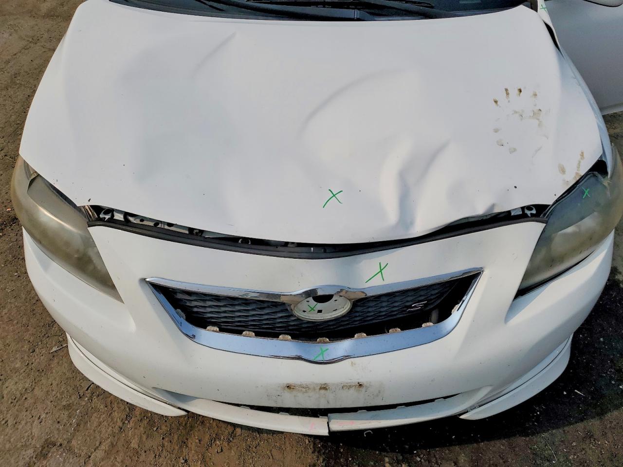2010 Toyota Corolla S White vin: 2T1BU4EE9AC448317
